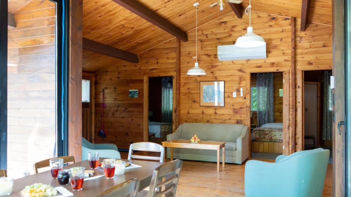 Lake Muskoka 3-bdrm Cottage - Pier 100 #70