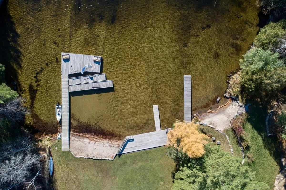 Muskoka Lakeview Cottage - Pier 100 #40