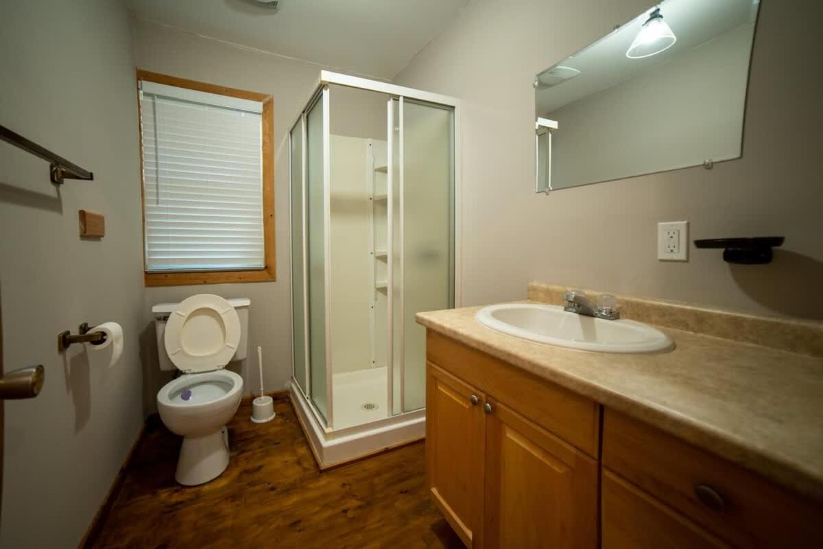 Lake Muskoka Deluxe 2-bdrm Cottage - Pier 100 #60