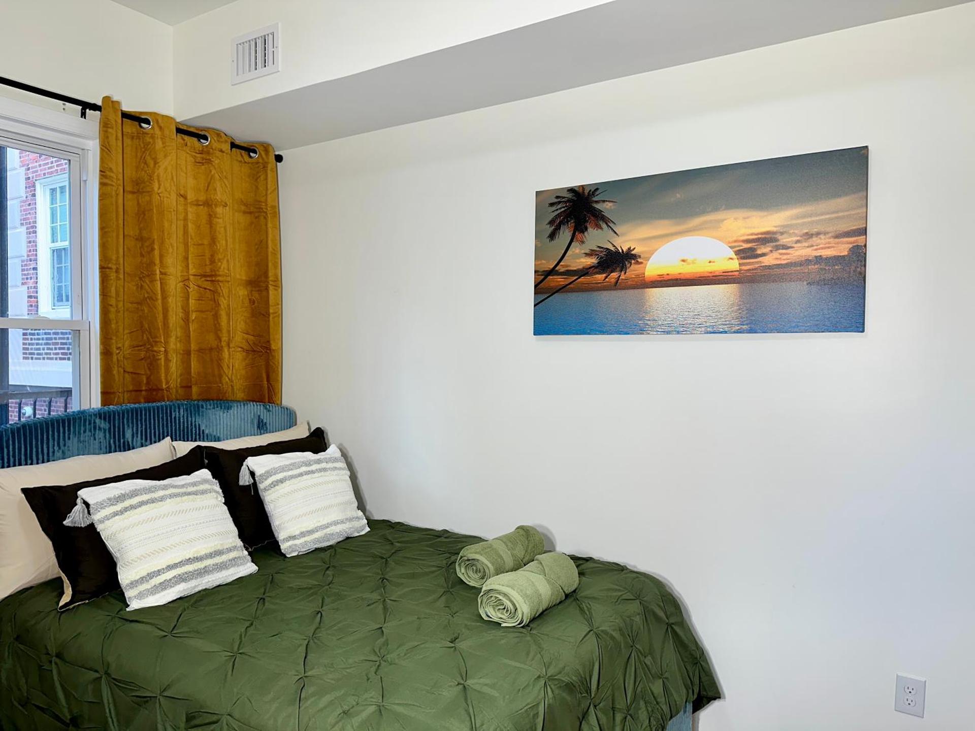 Hotel-Style, No Host, Professionally Managed ID255