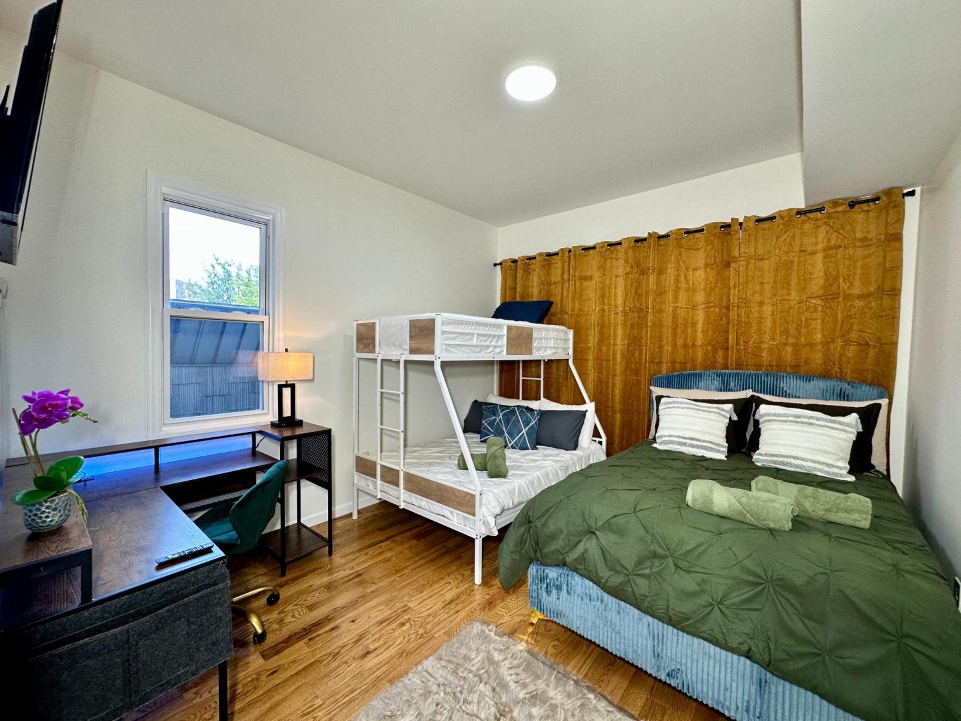 Hotel-Style, No Host, Professionally Managed ID255