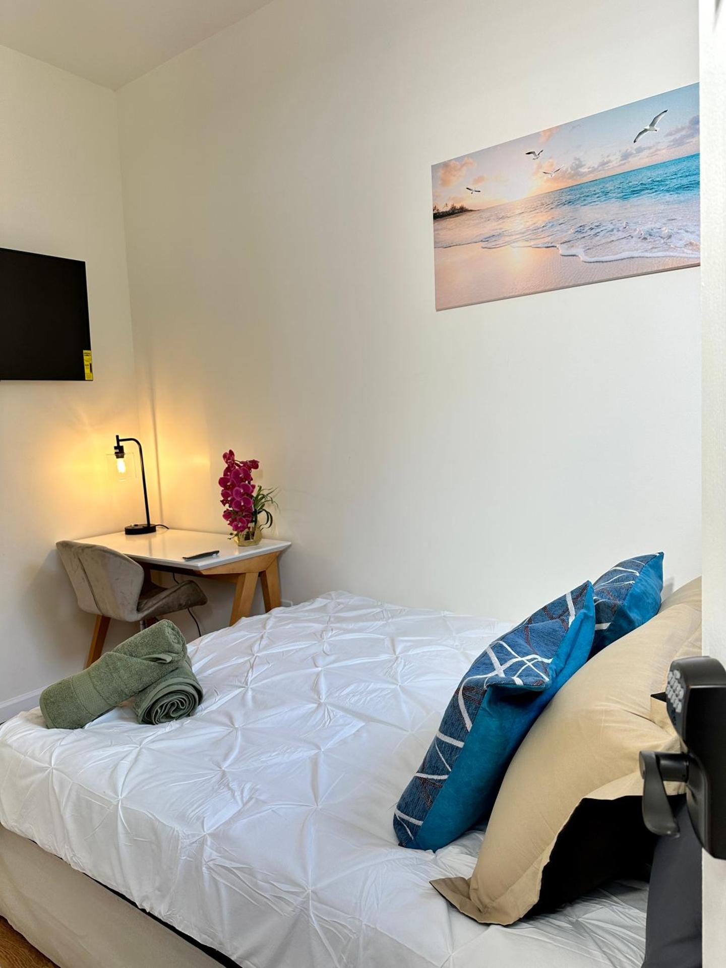 Hotel-Style, No Host, Professionally Managed ID255