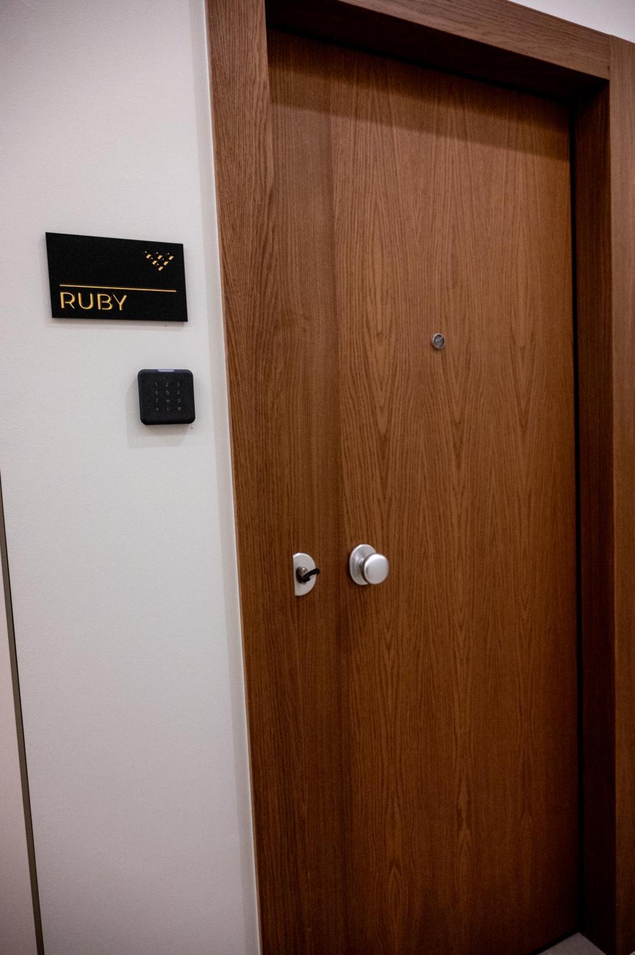 Volaka Luxury Suites