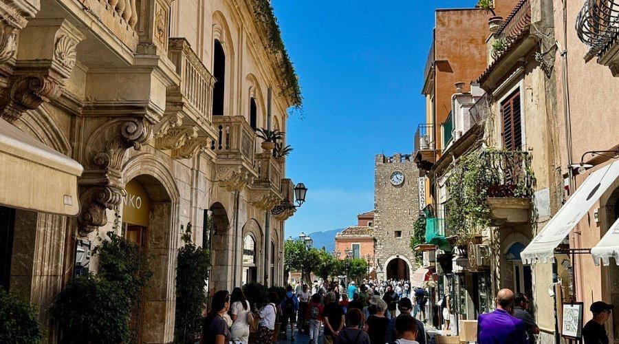 Taormina Sicilian Luxury Apartment