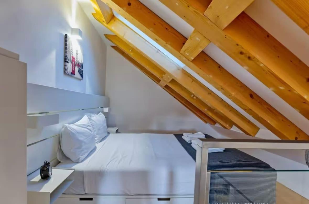 Purple Break Apartaments