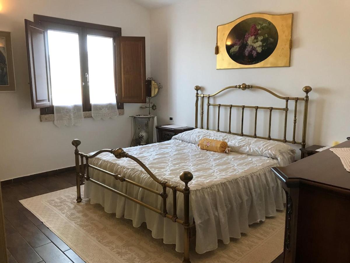 Stazzo Gallurese con vista sul golfo di Olbia