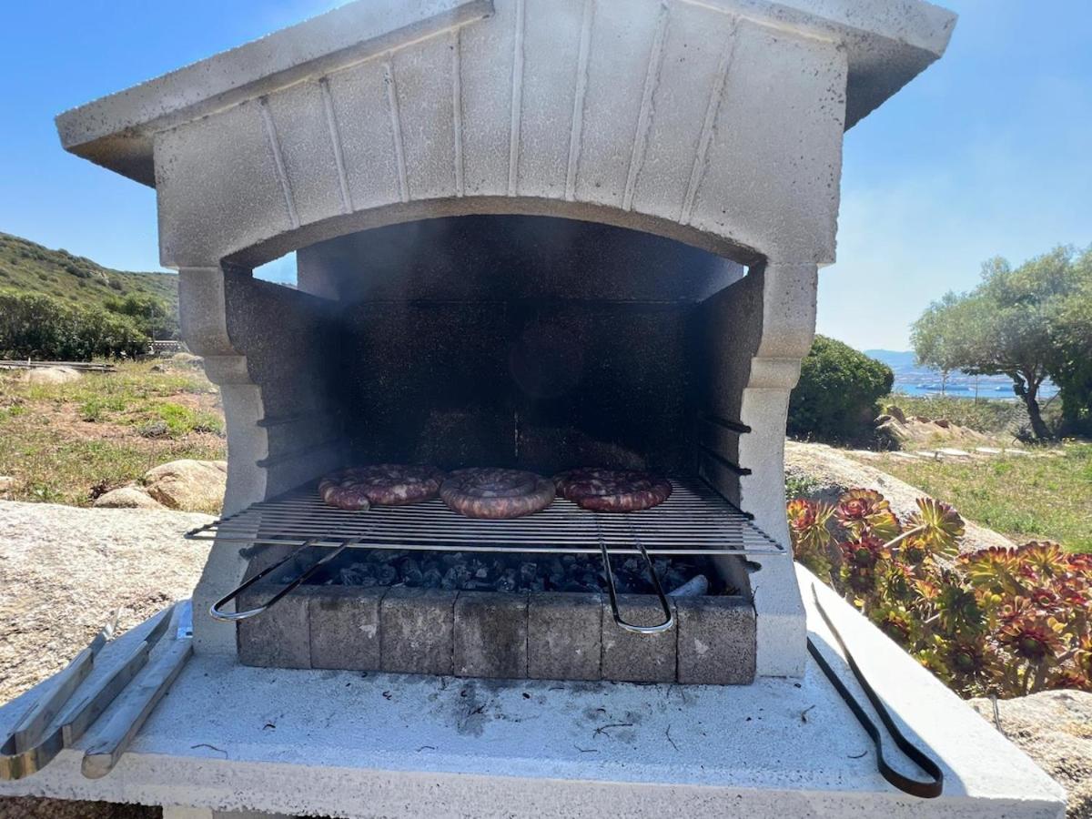 Stazzo Gallurese con vista sul golfo di Olbia