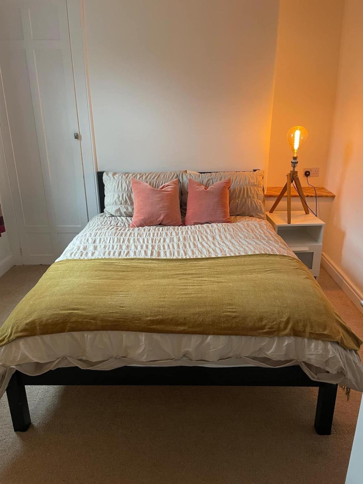 2 bedroom cottage in Kingsbridge