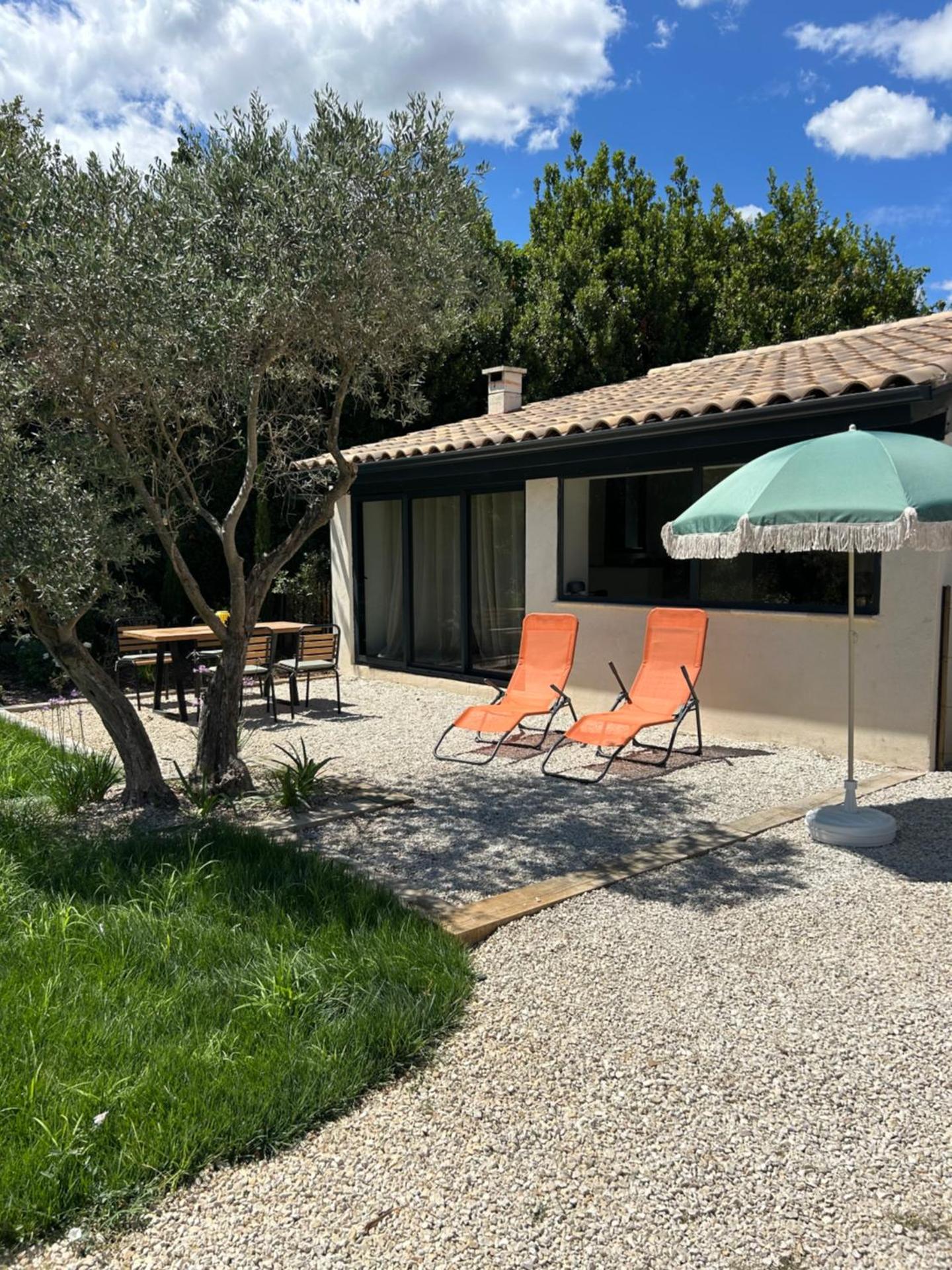 Aux portes d'Arles, havre de paix entre Alpilles et Camargue, calme et campagne