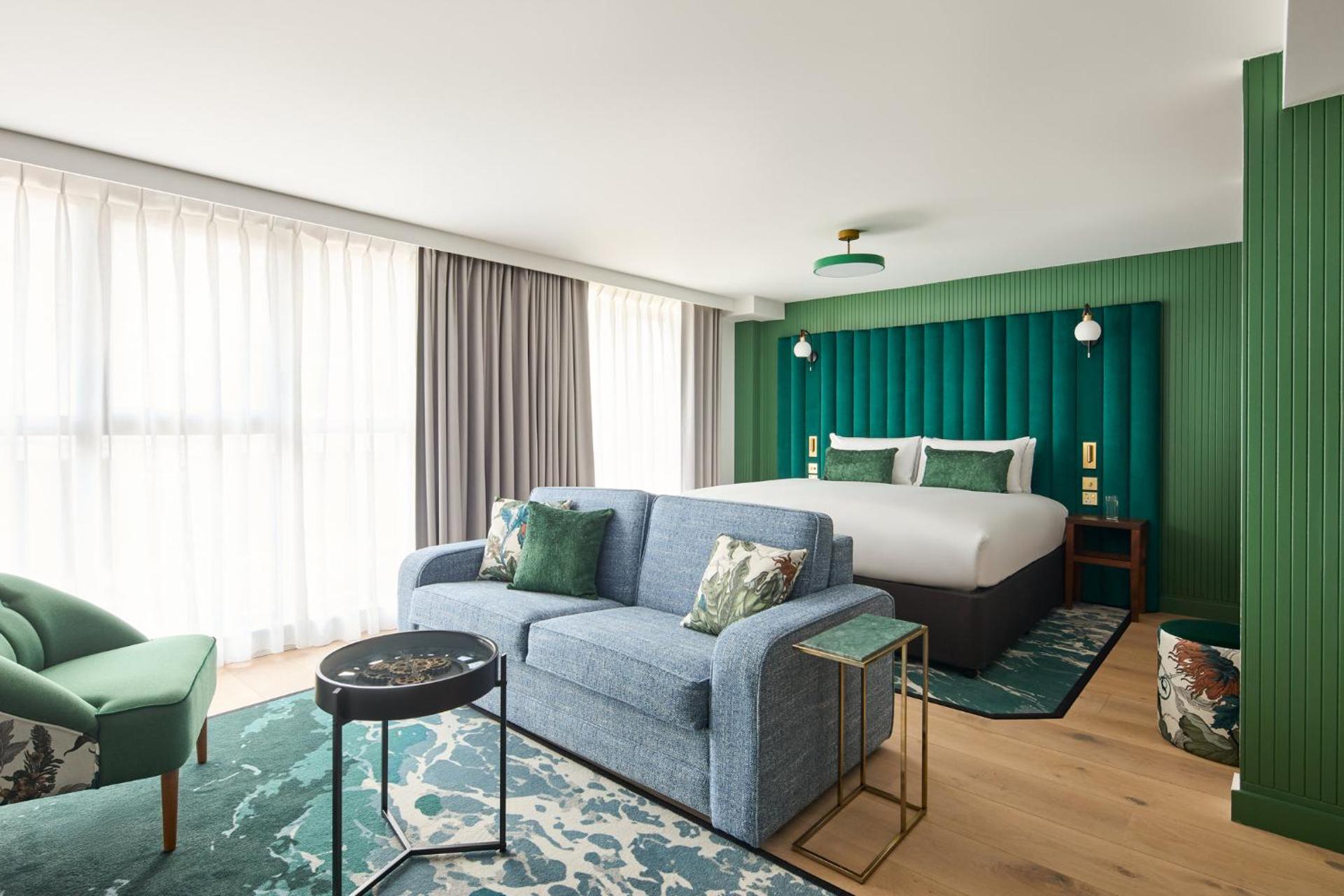 Photo of the whole room