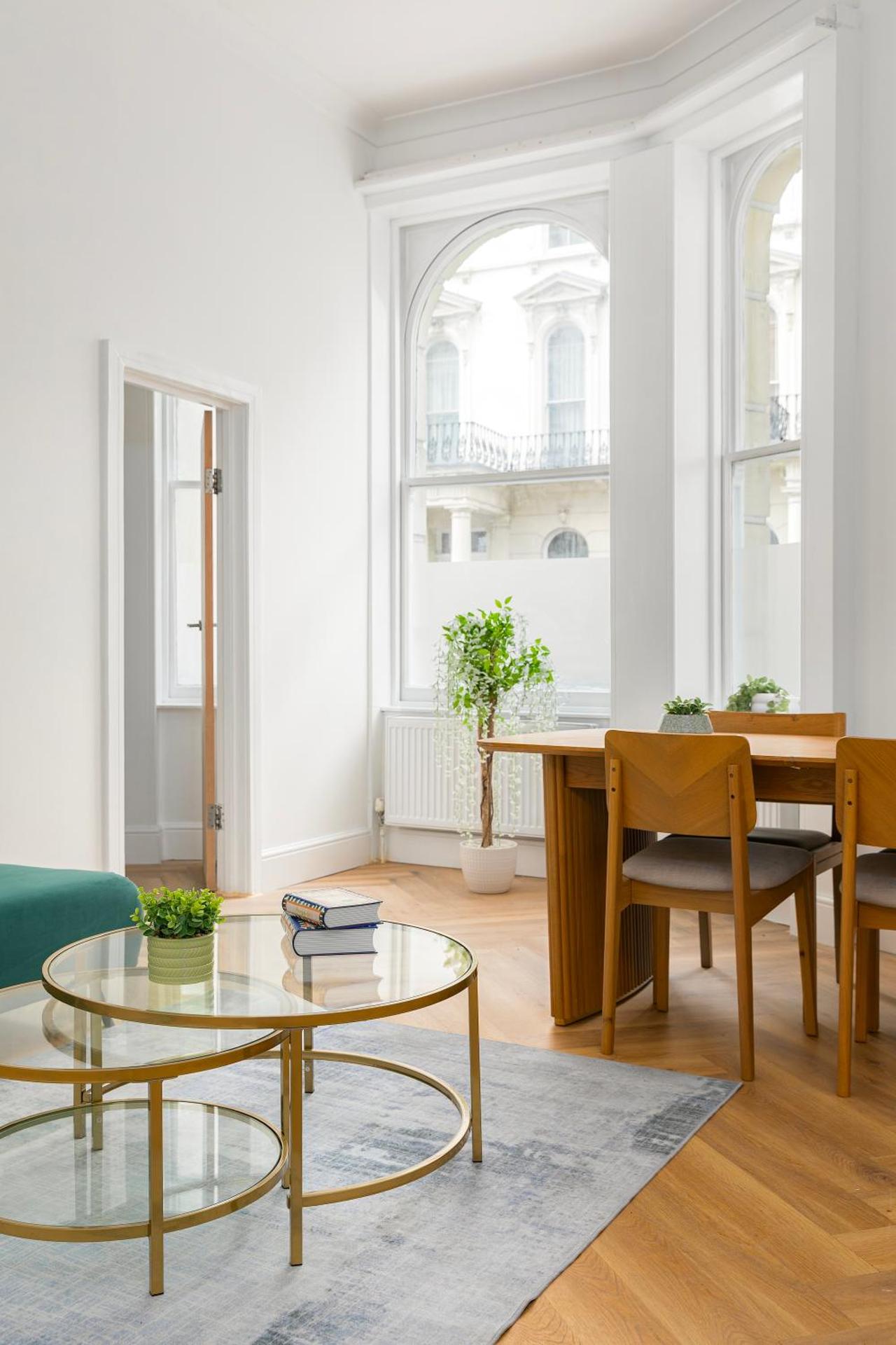 Kensington Apartments