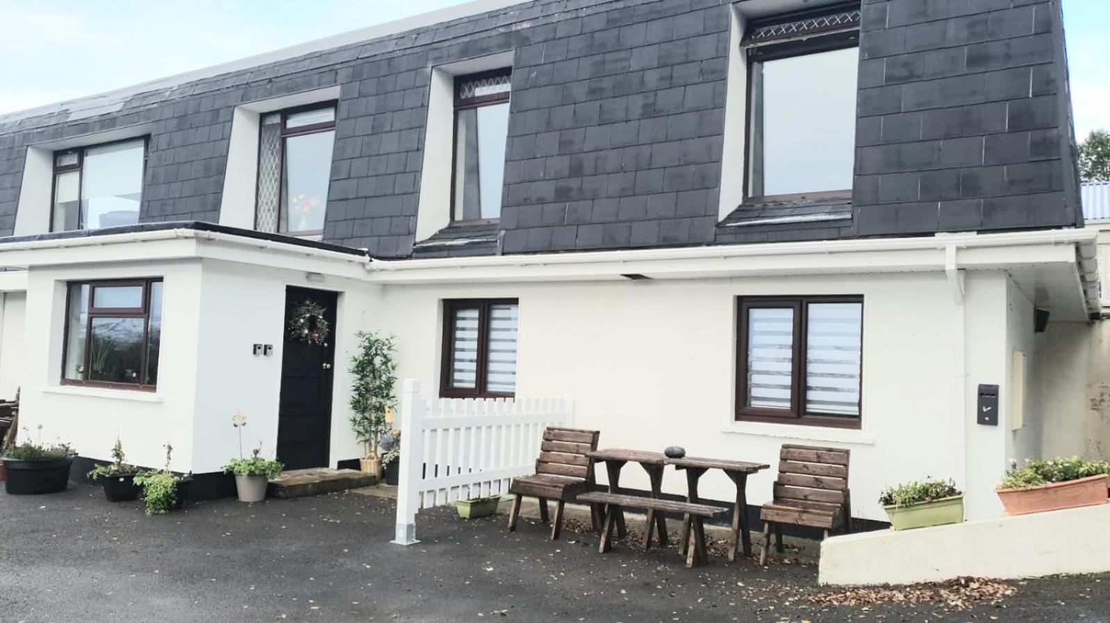 Abbey Lodge - Room 1