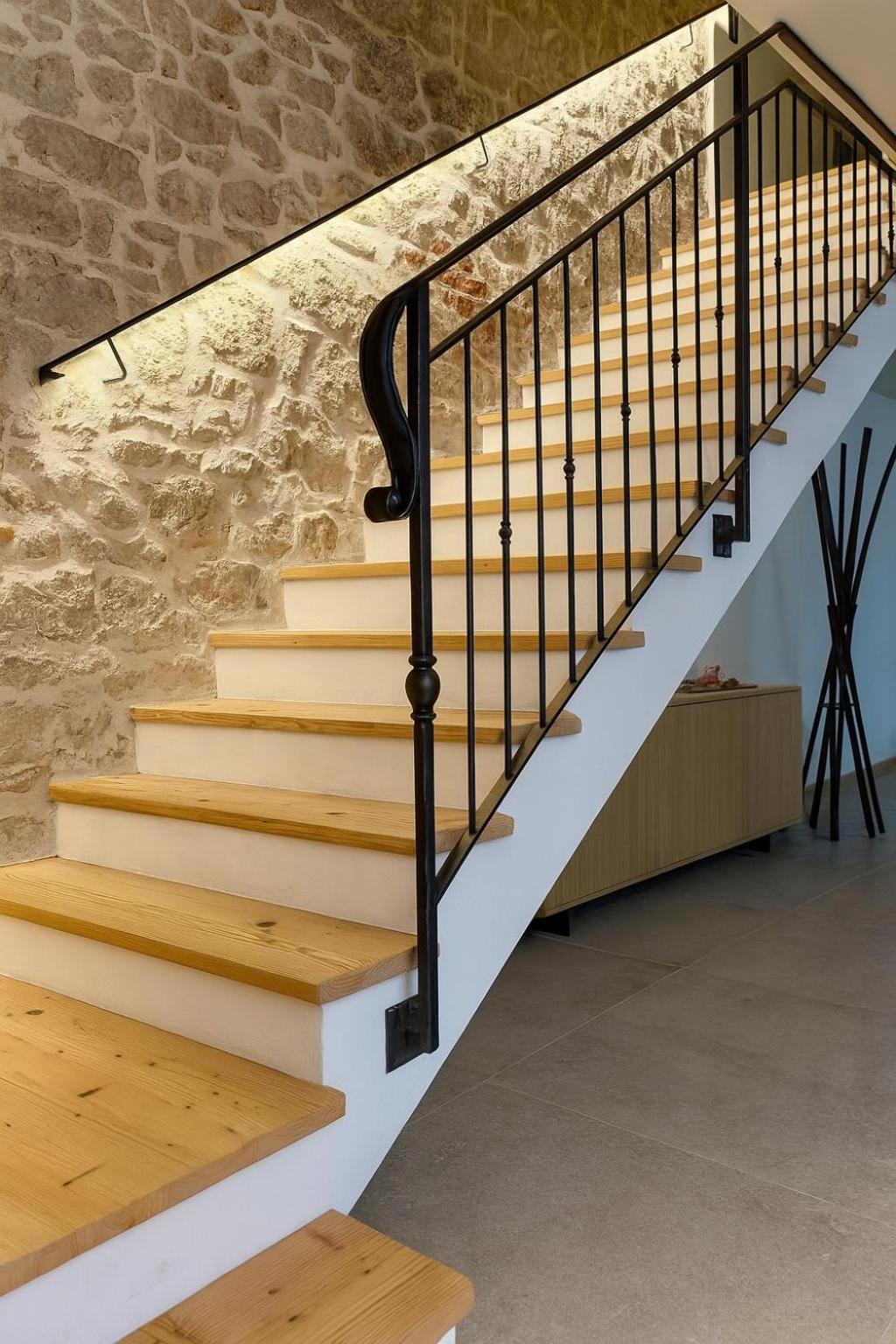 Ca' Santina Rooms & Shared Kitchen