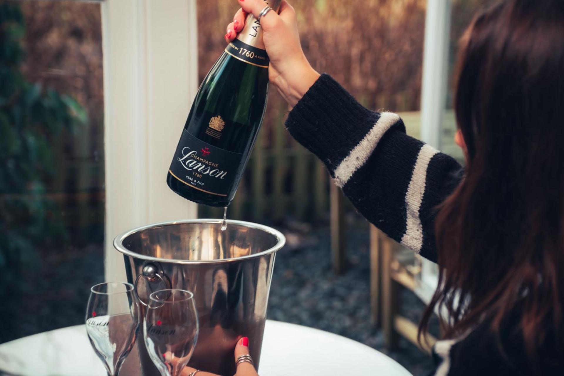 Lakeside Hotel and Spa