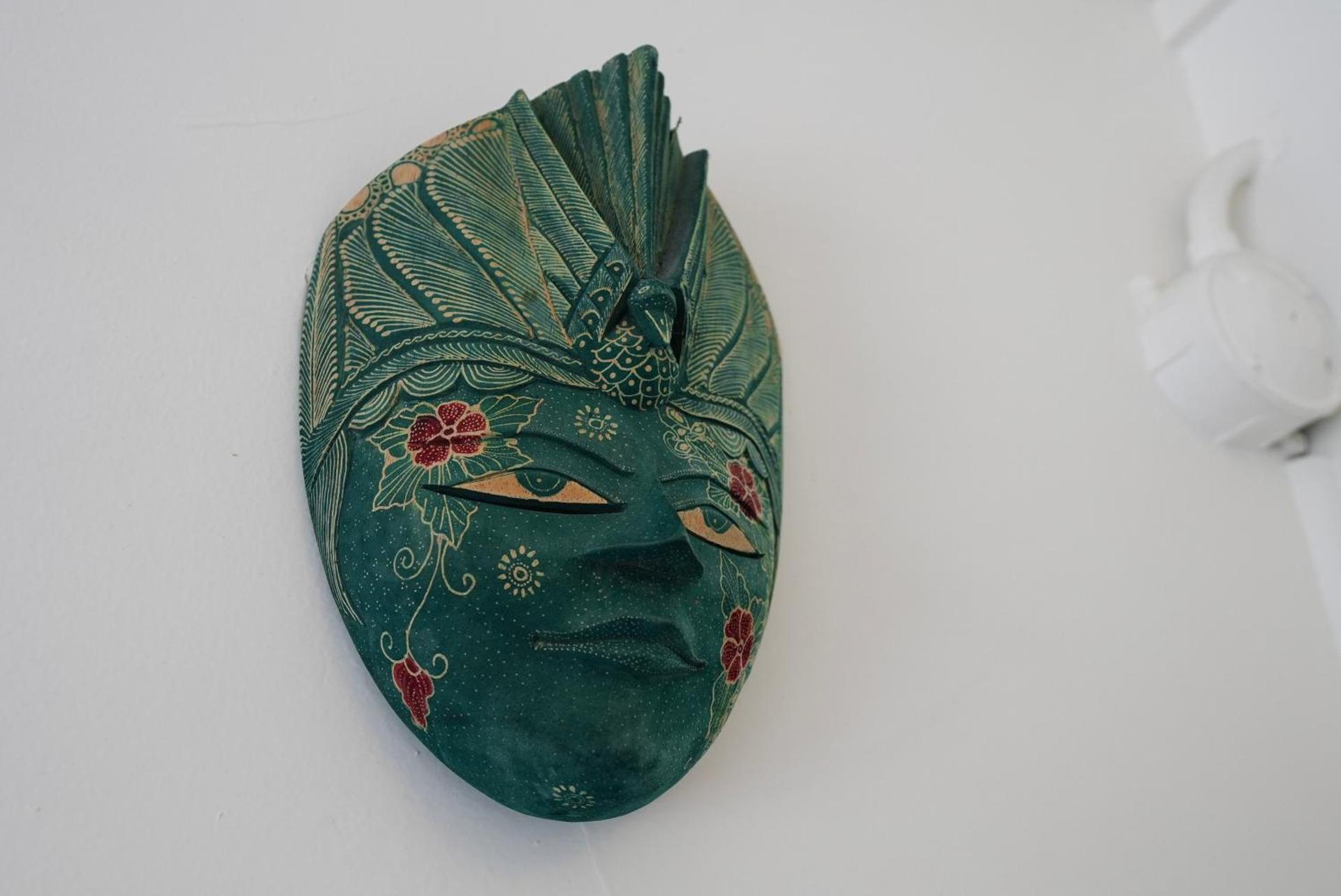 Micro Double Room with Shared Bathroom