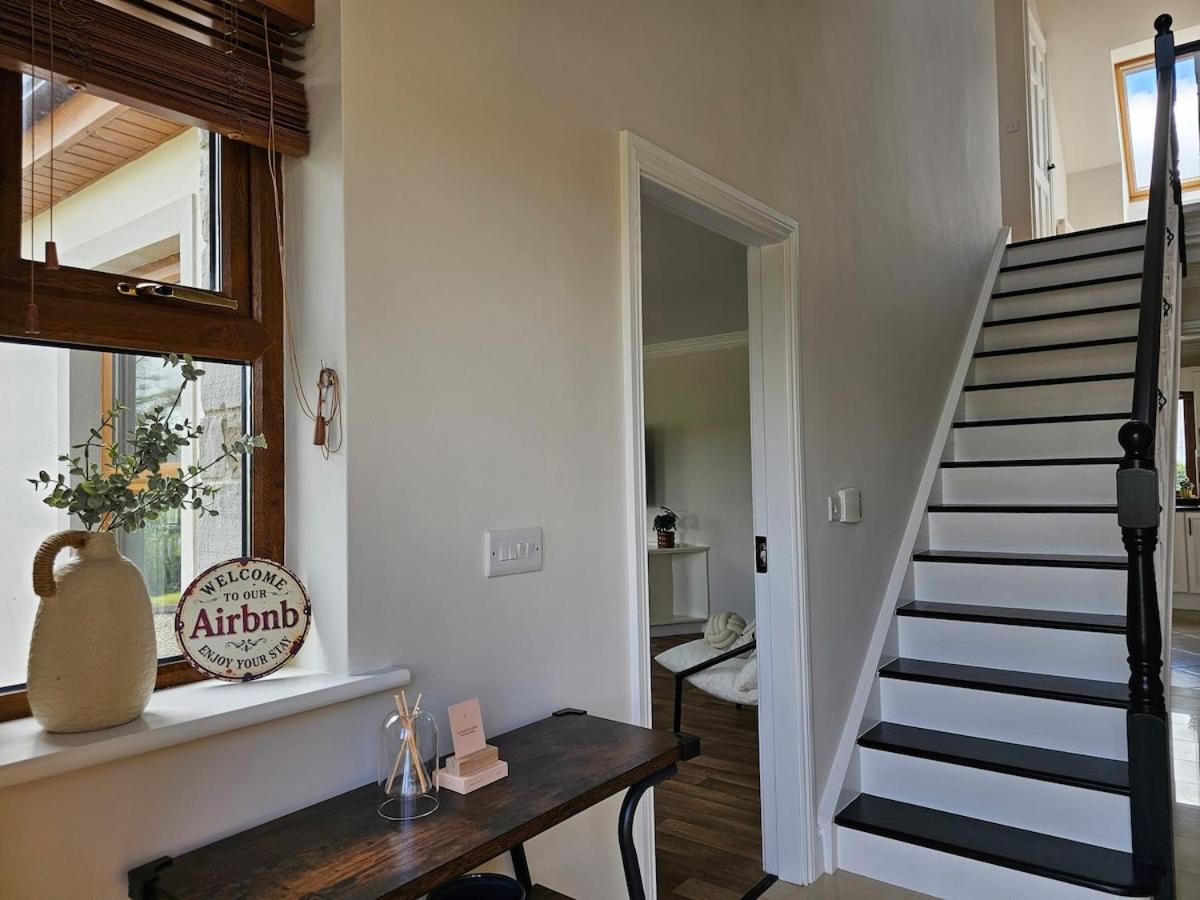 Fiáin Retreat, luxury, fire place, sun room