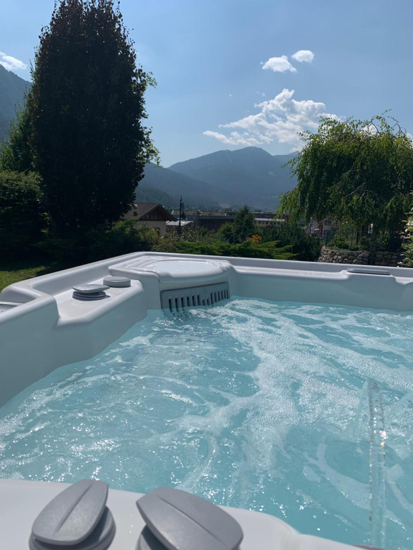 Rauzi Hotel Garnì & apartments