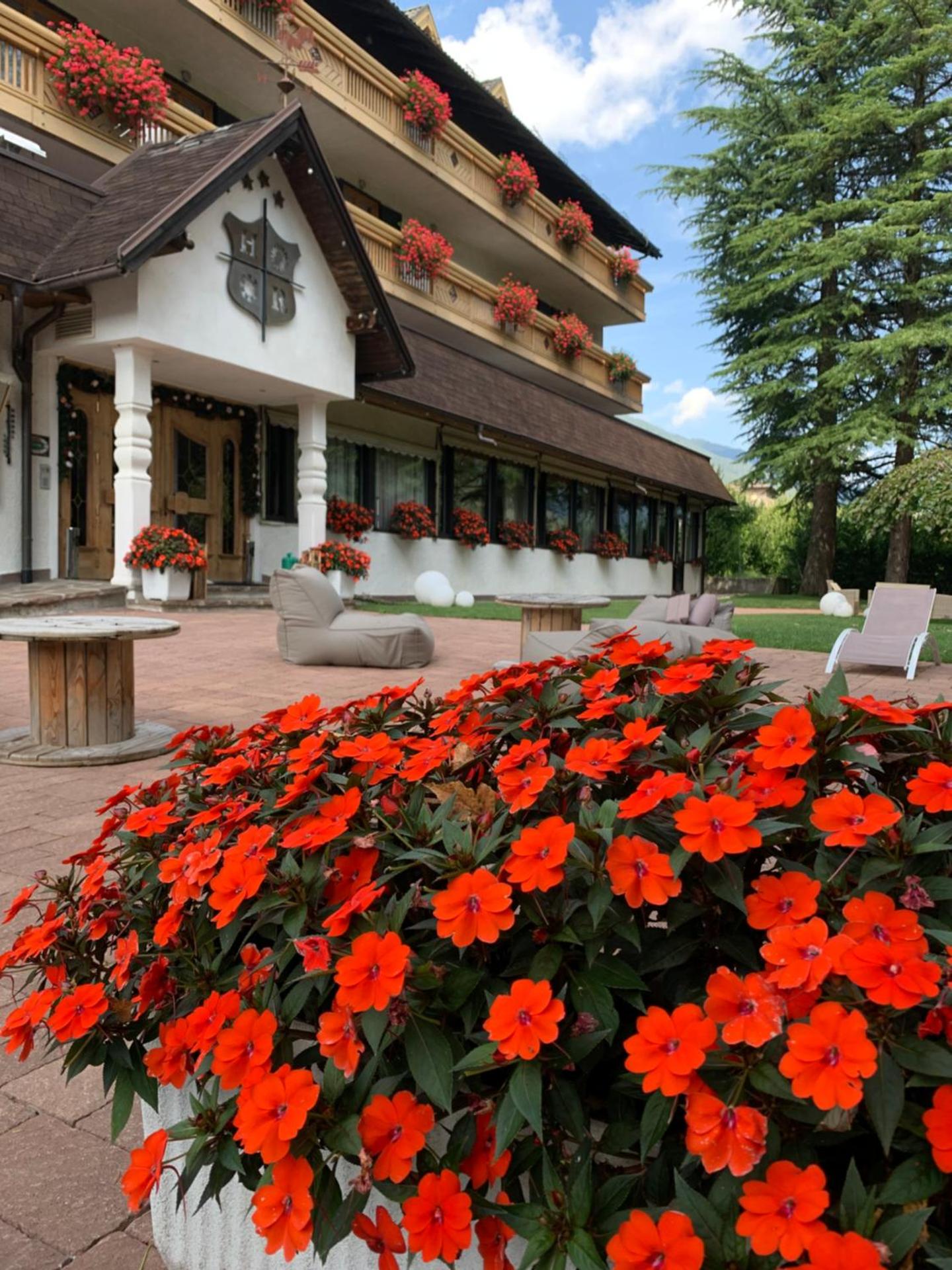 Rauzi Hotel Garnì & apartments