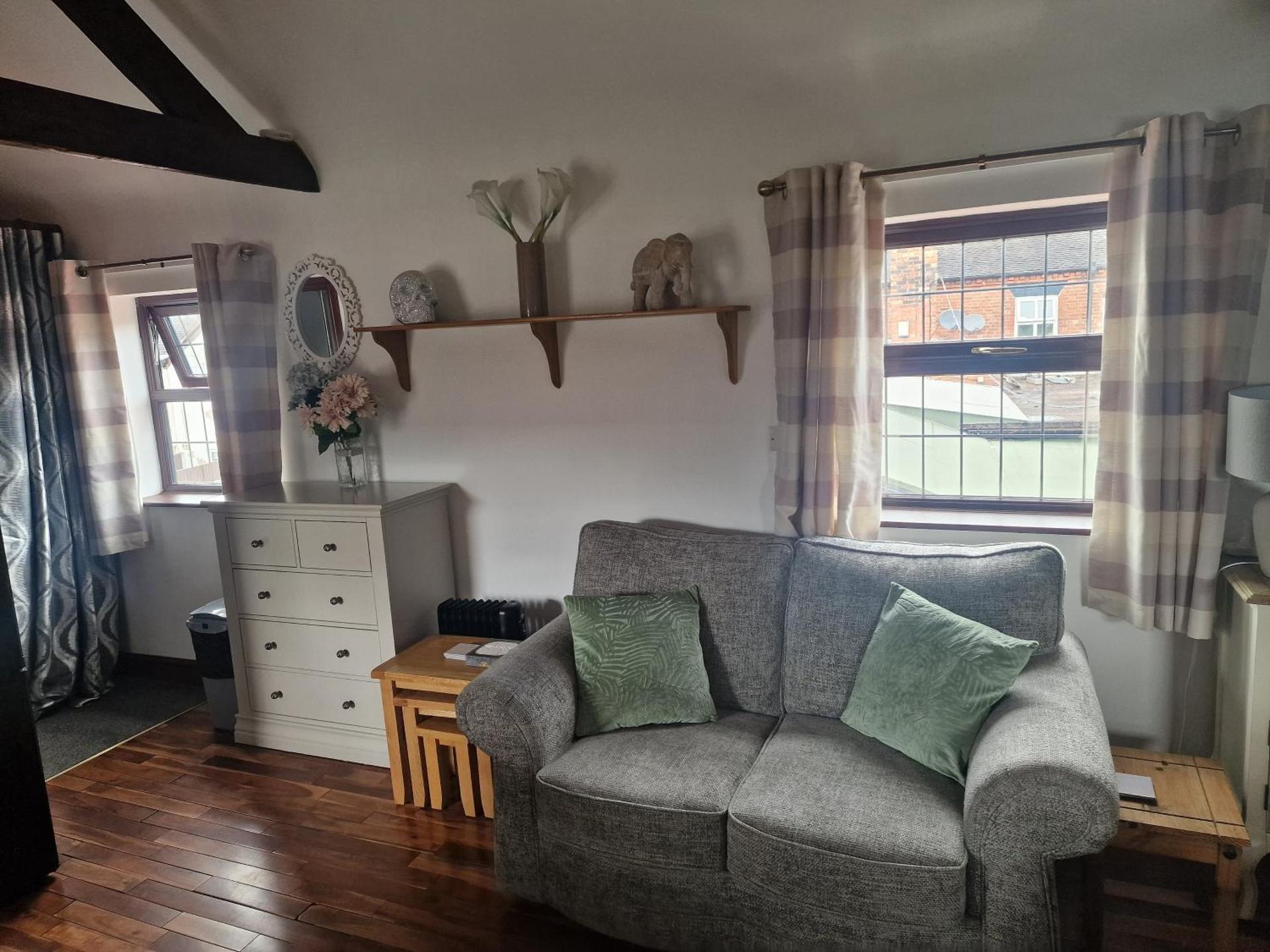 Joiners Arms - Studio Apartments