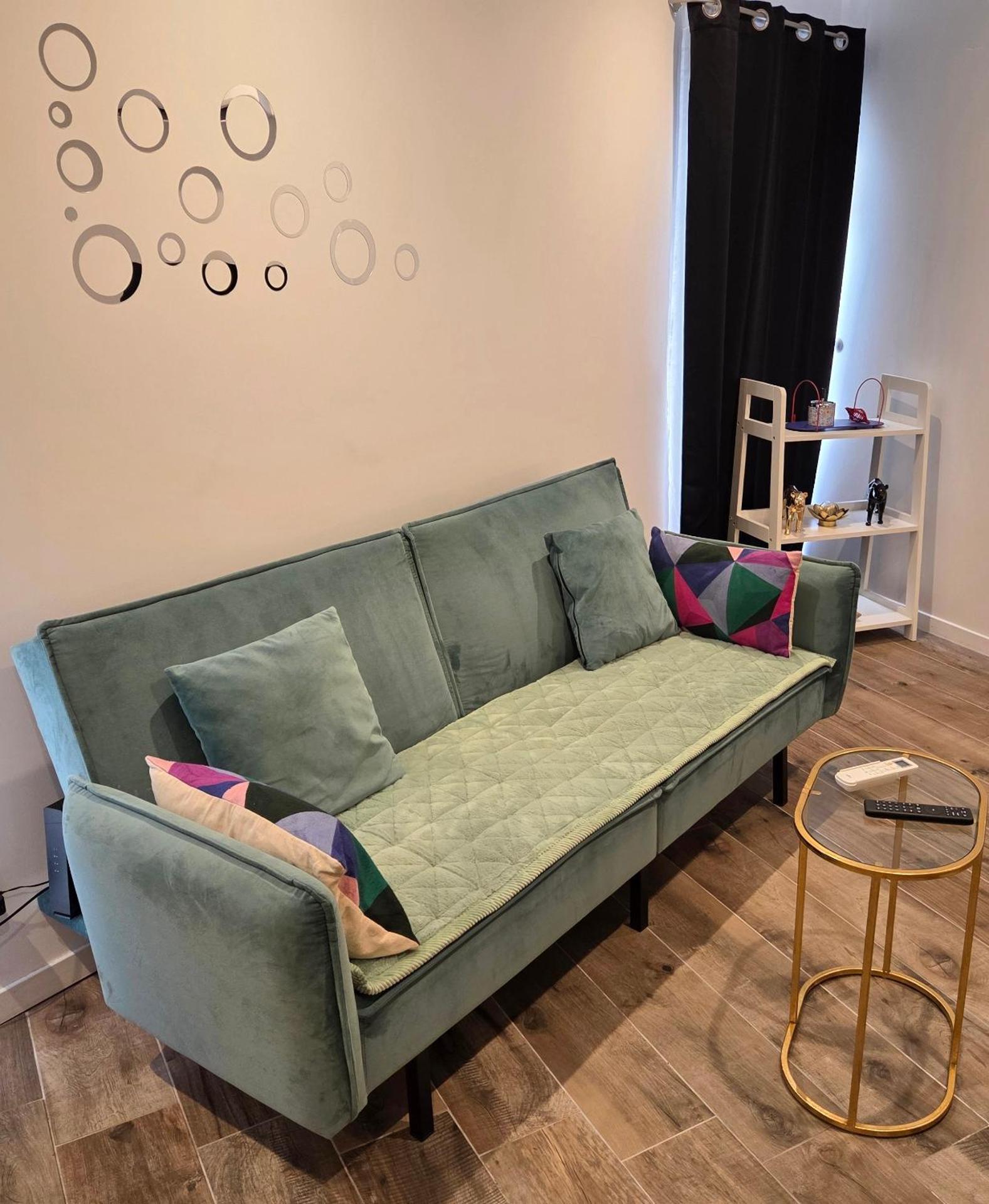 La Pierre n°6 Grand studio avec CLIM