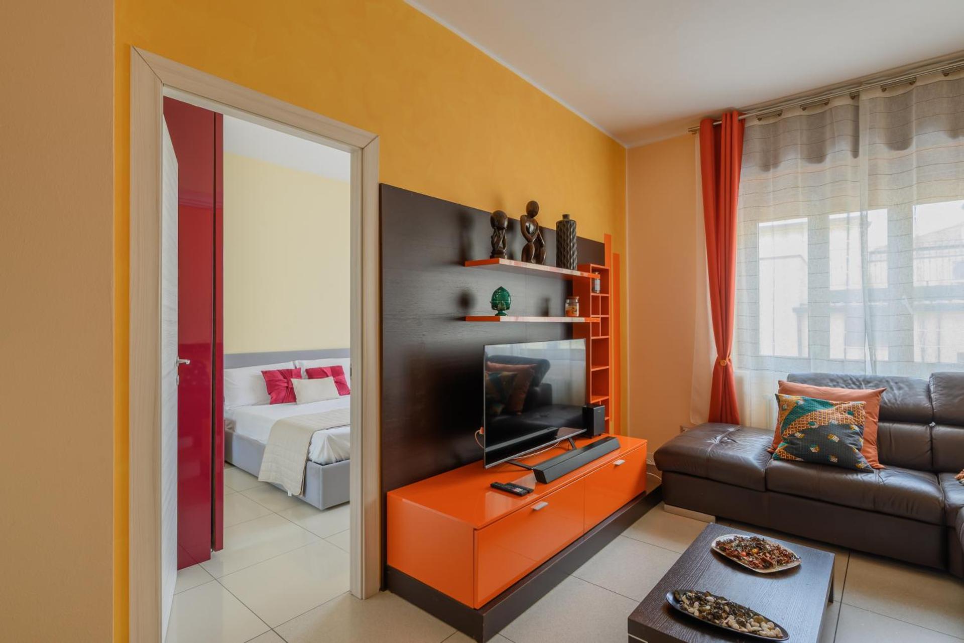 Stay in style - vibrant condo in San Giovanni Lupatoto