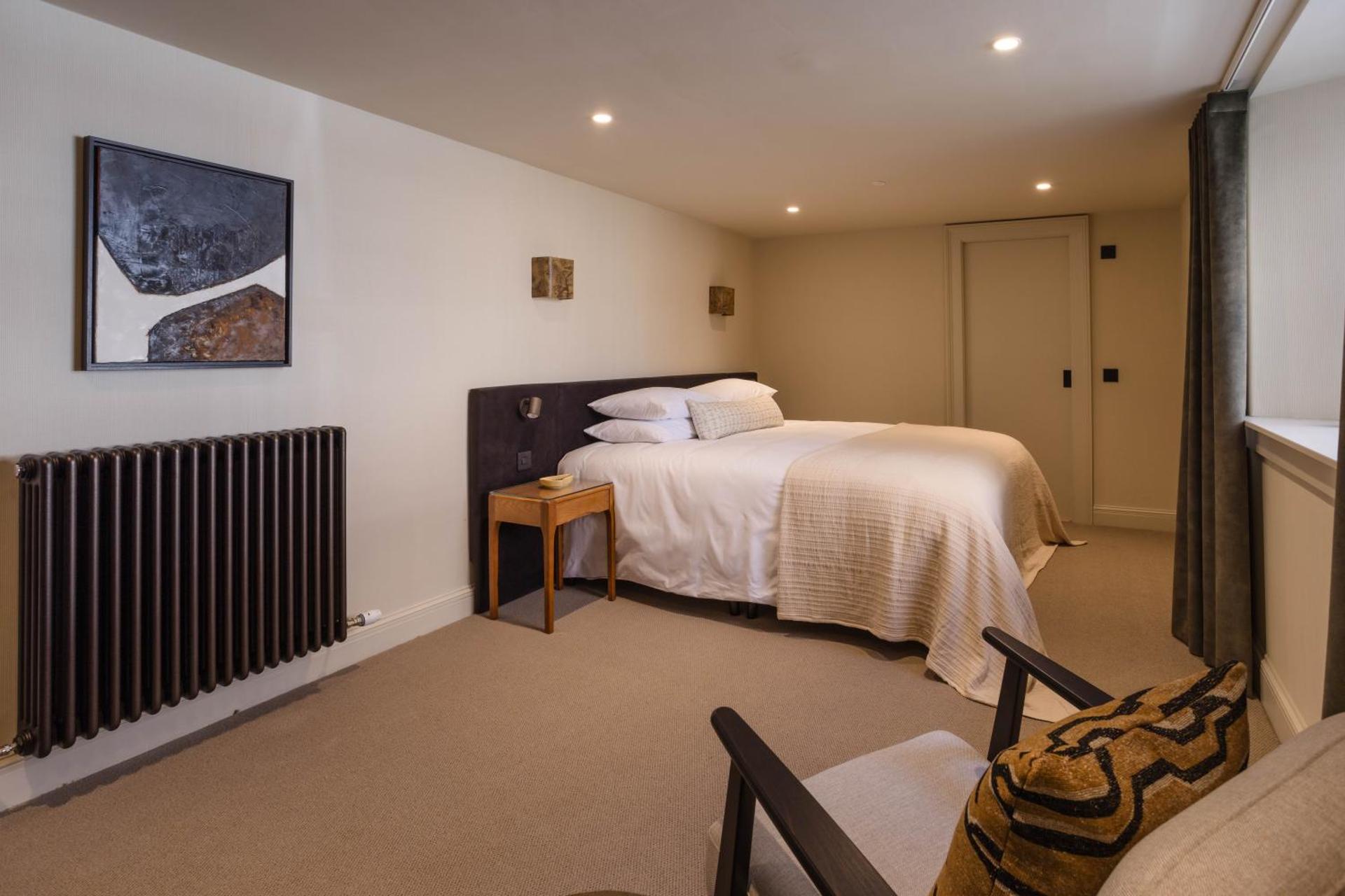 3 John's Place Townhouse