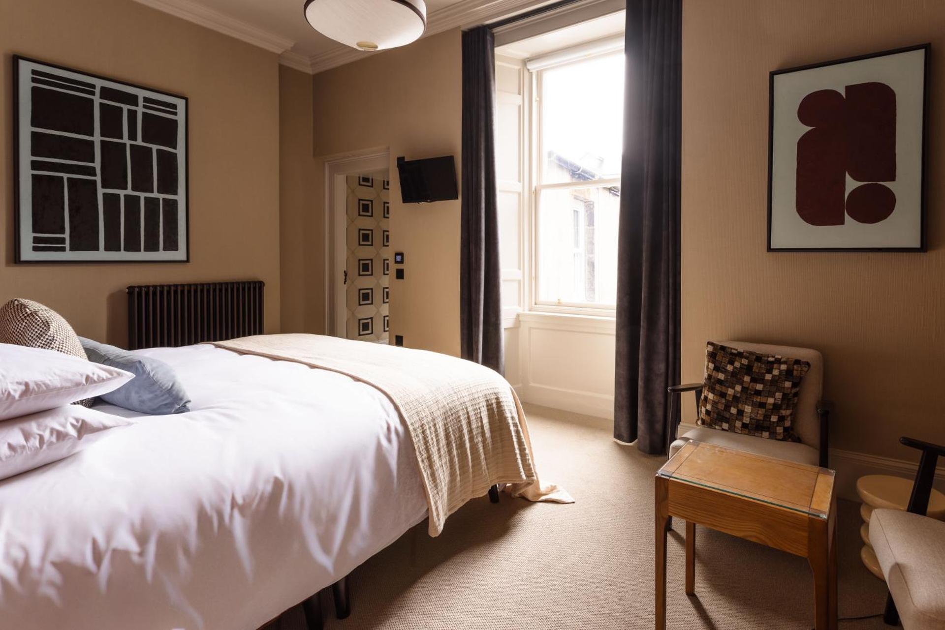 3 John's Place Townhouse