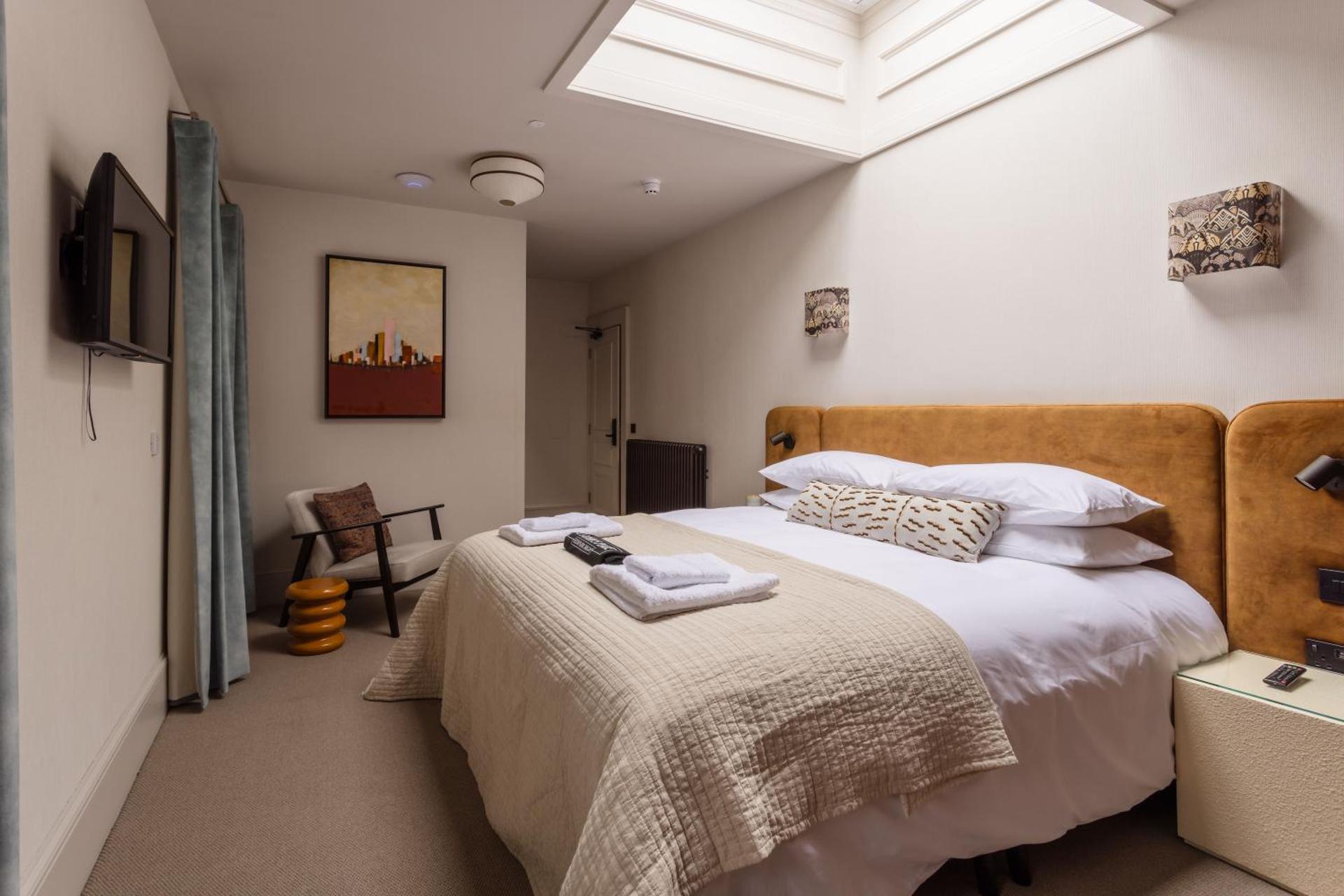 3 John's Place Townhouse