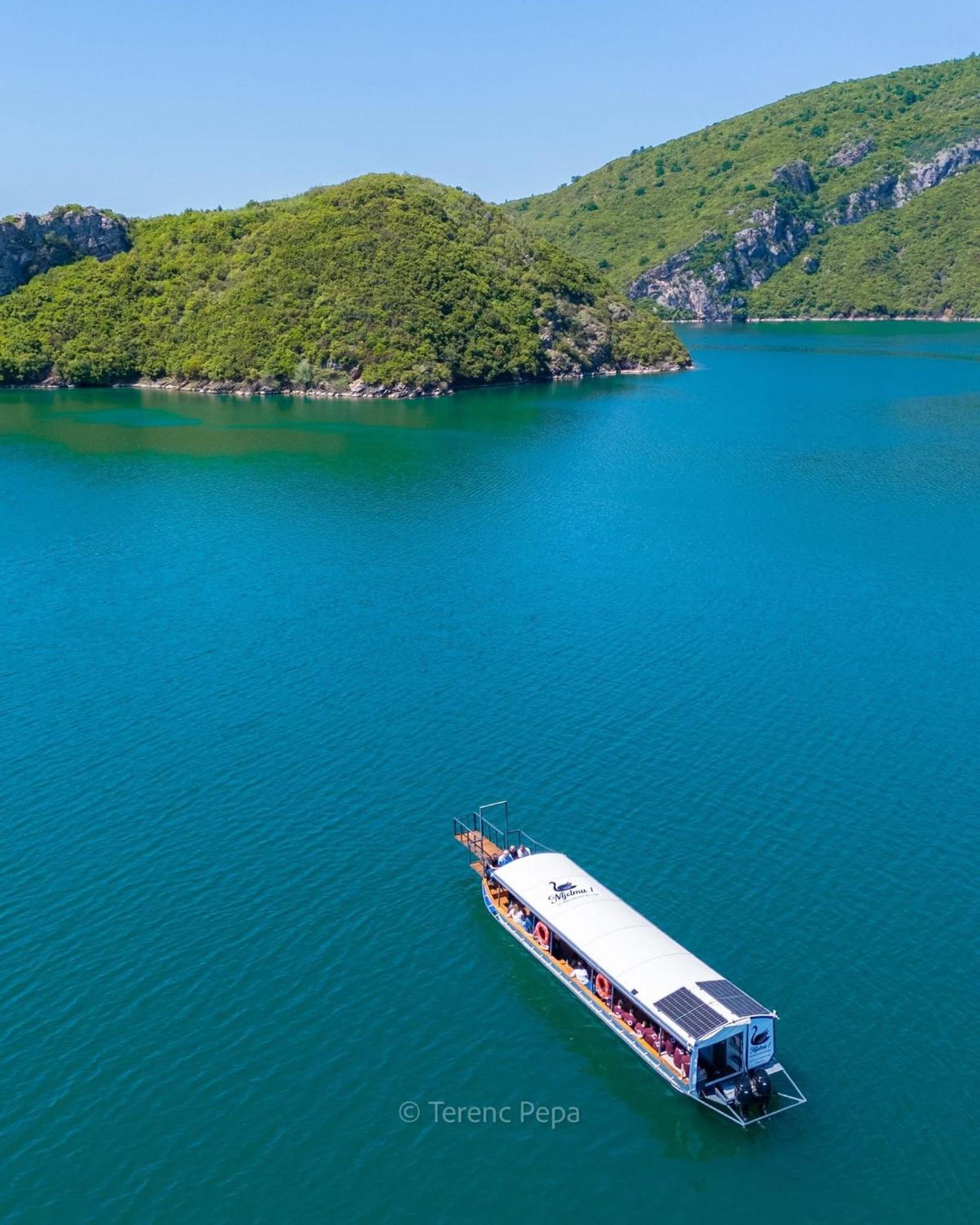 446 Tiny House Shirokë