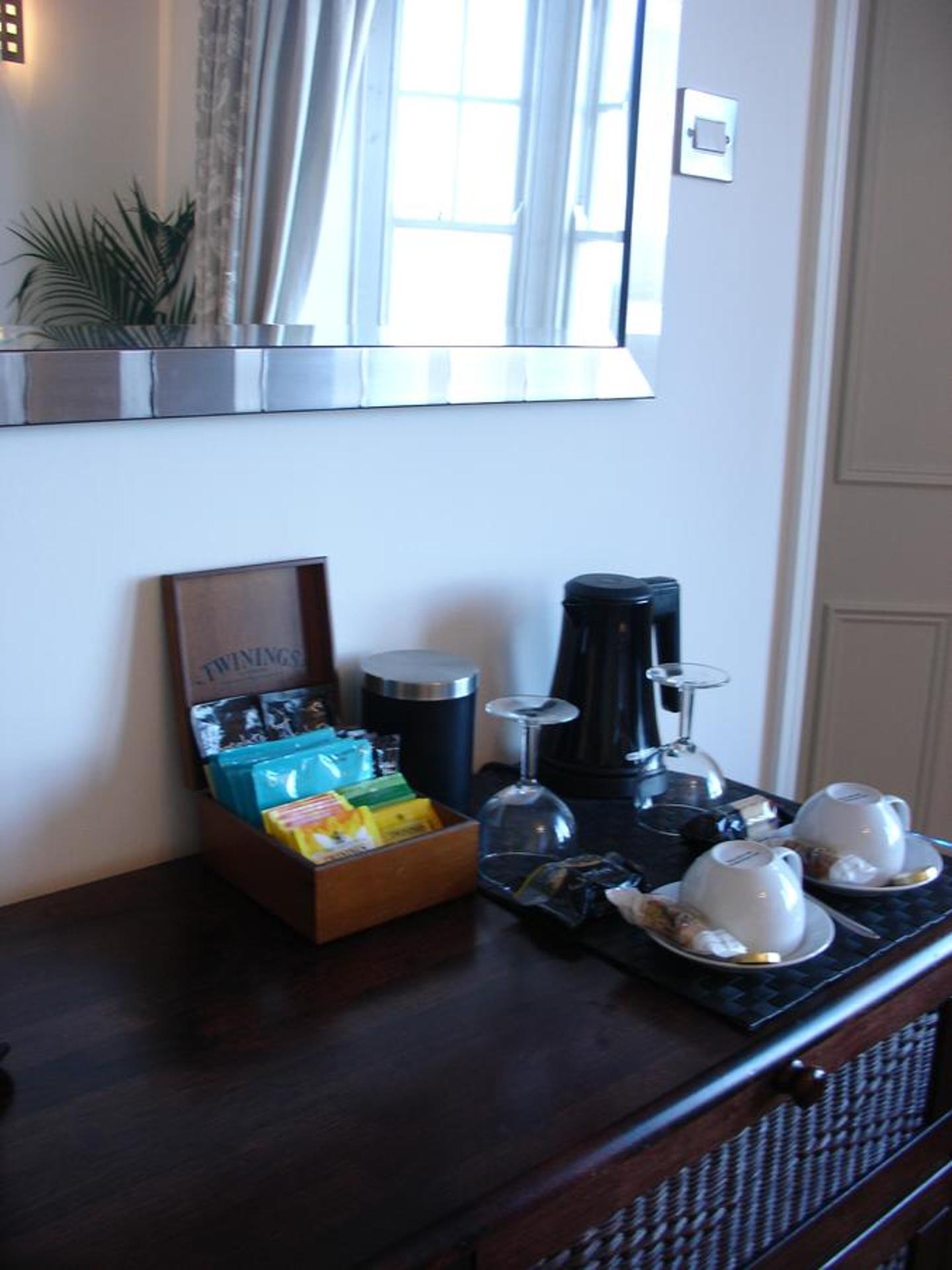 Coffee/tea facilities