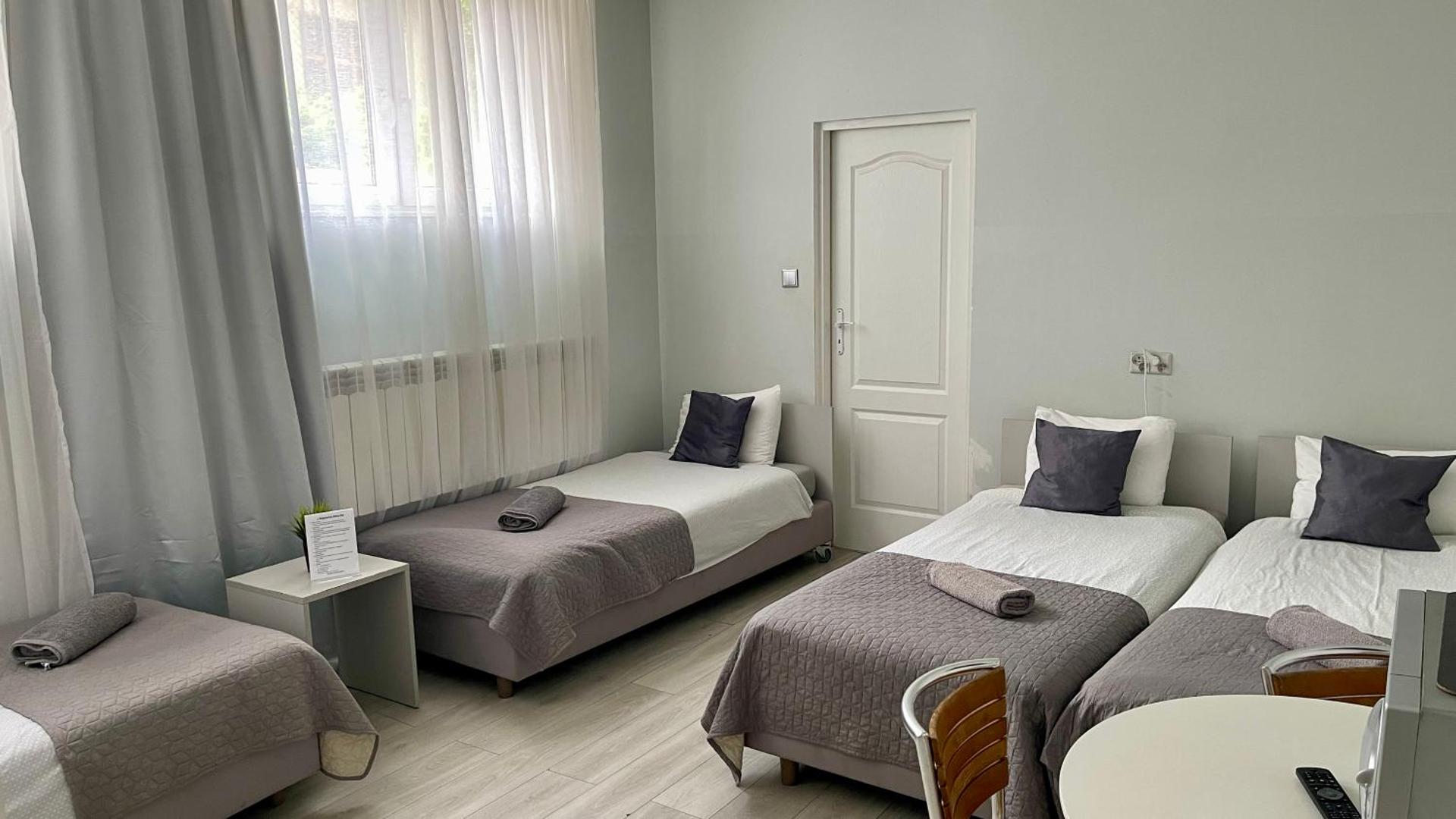 Economy Quadruple Room