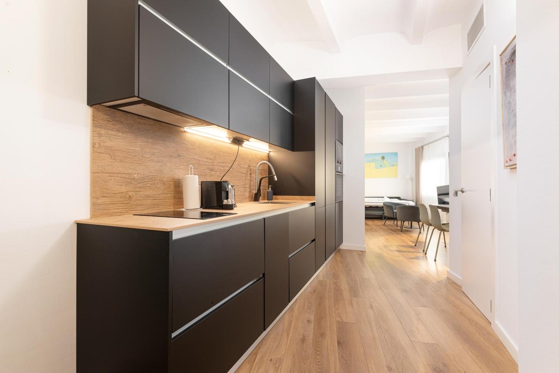 Kitchen or kitchenette