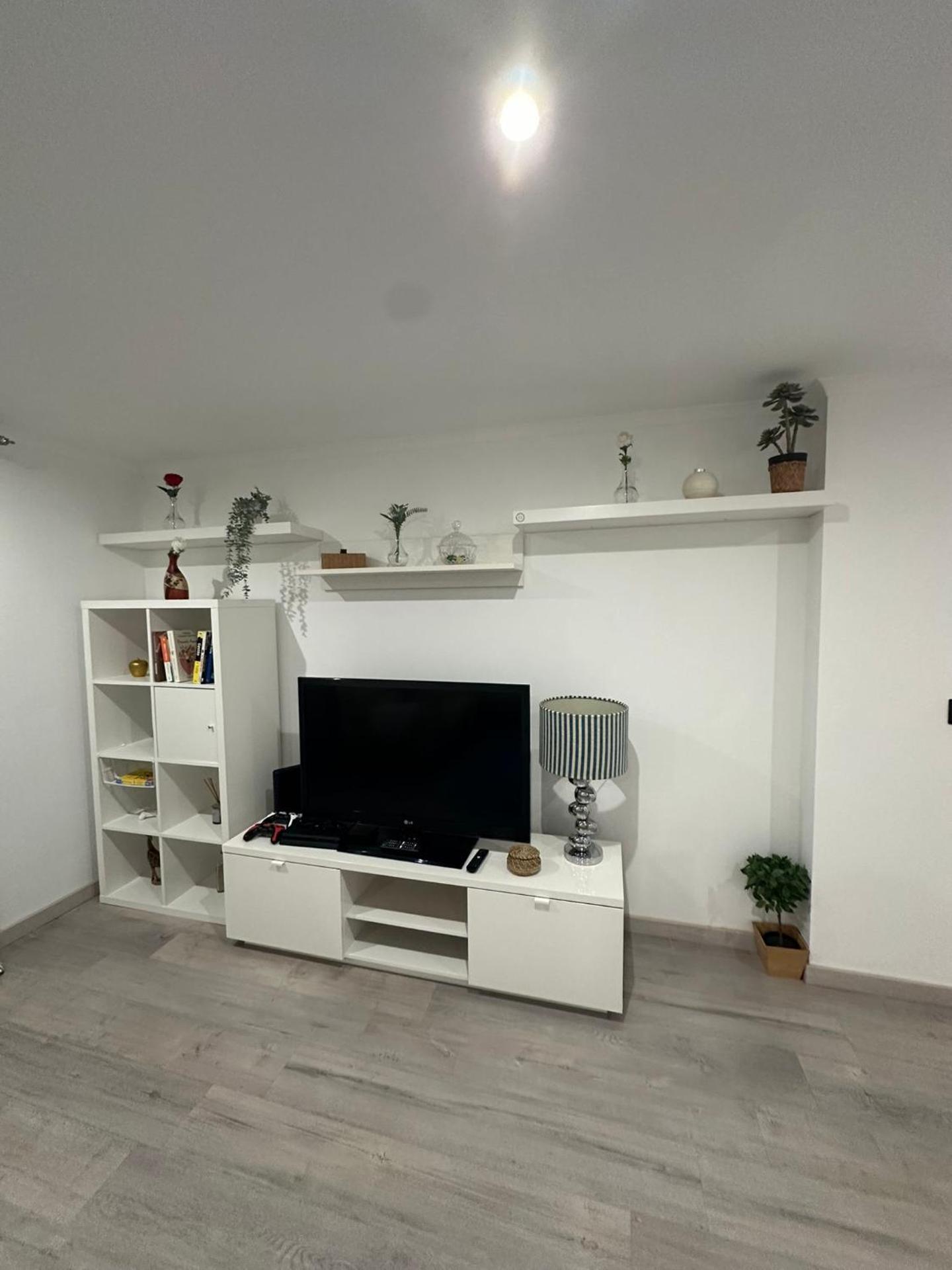 Apartment in Palmela - Close to Beaches and Mountains!