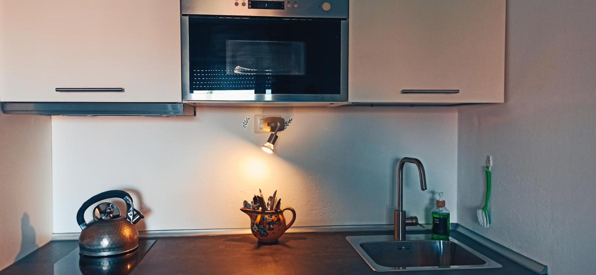 Kitchen or kitchenette