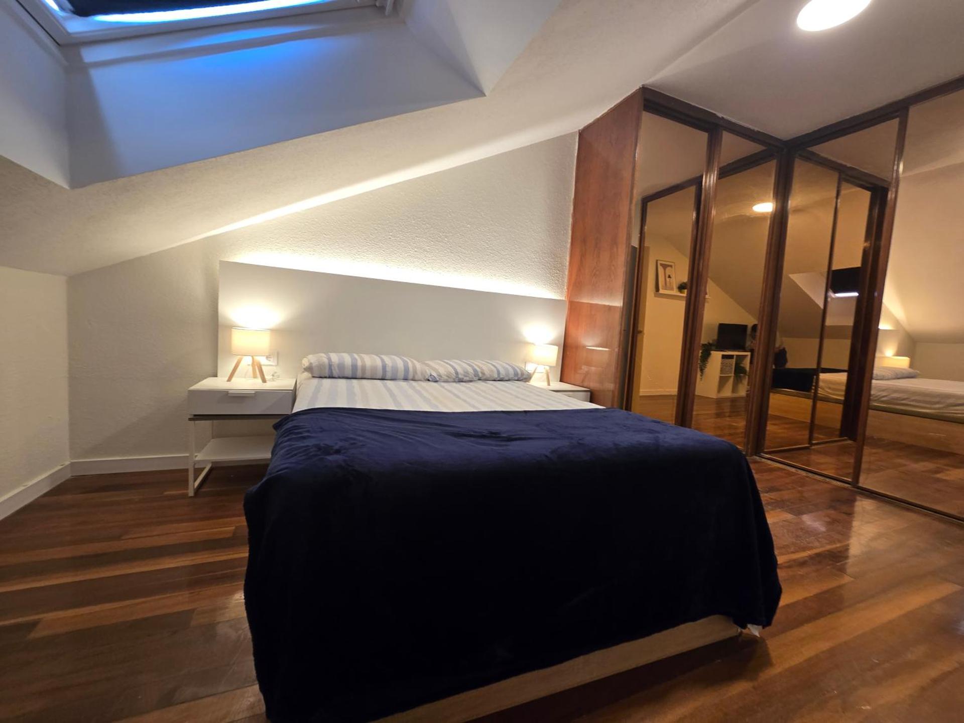 CÉNTRICO ÁTICO Solares RH-10