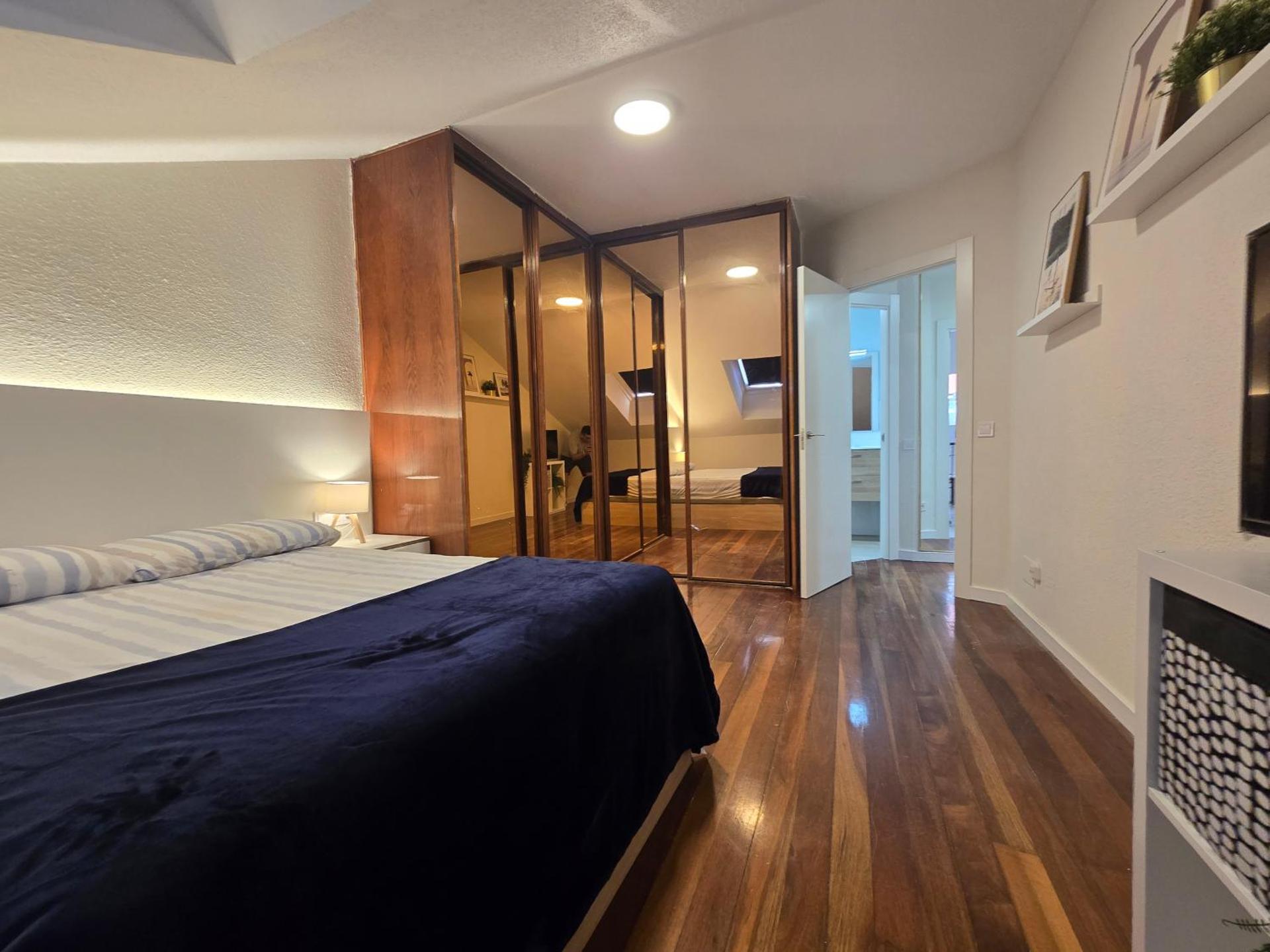 CÉNTRICO ÁTICO Solares RH-10