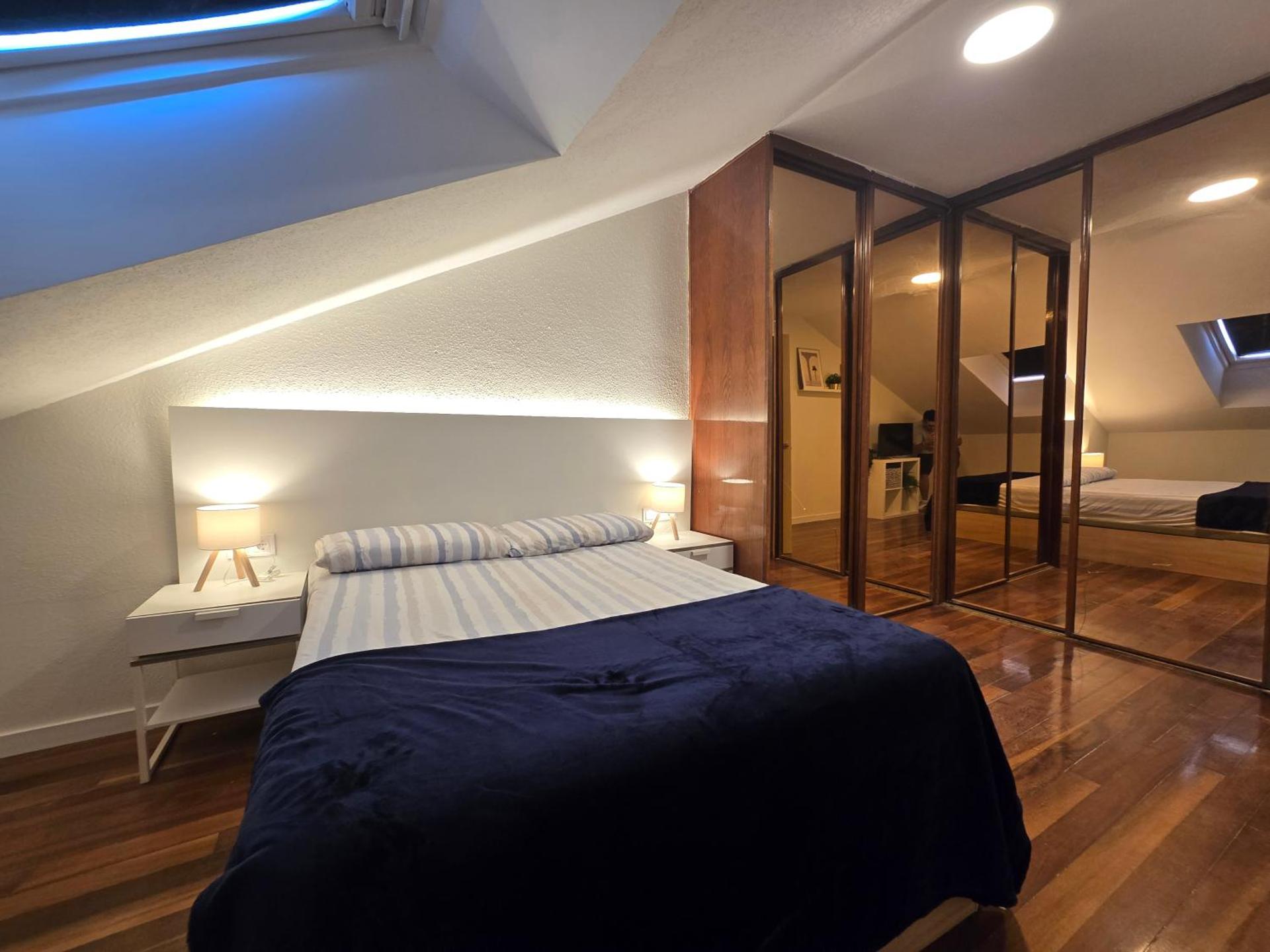 CÉNTRICO ÁTICO Solares RH-10