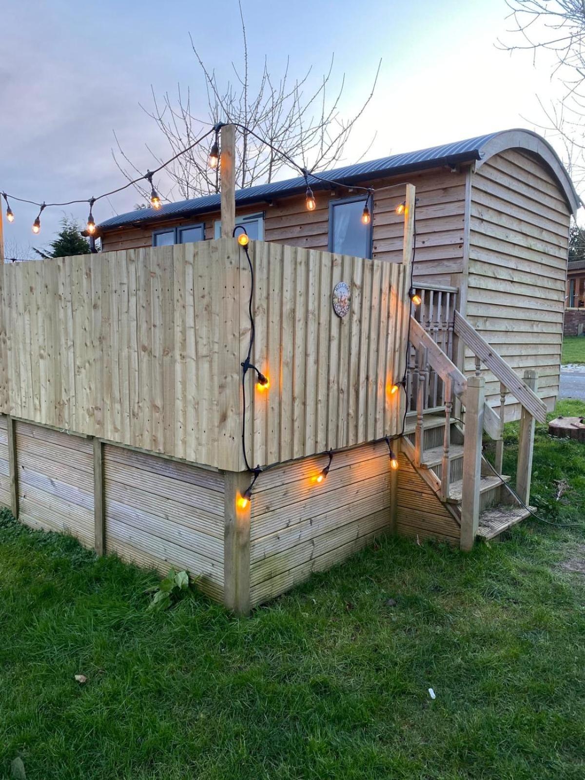 Crabmill glamping bewdley