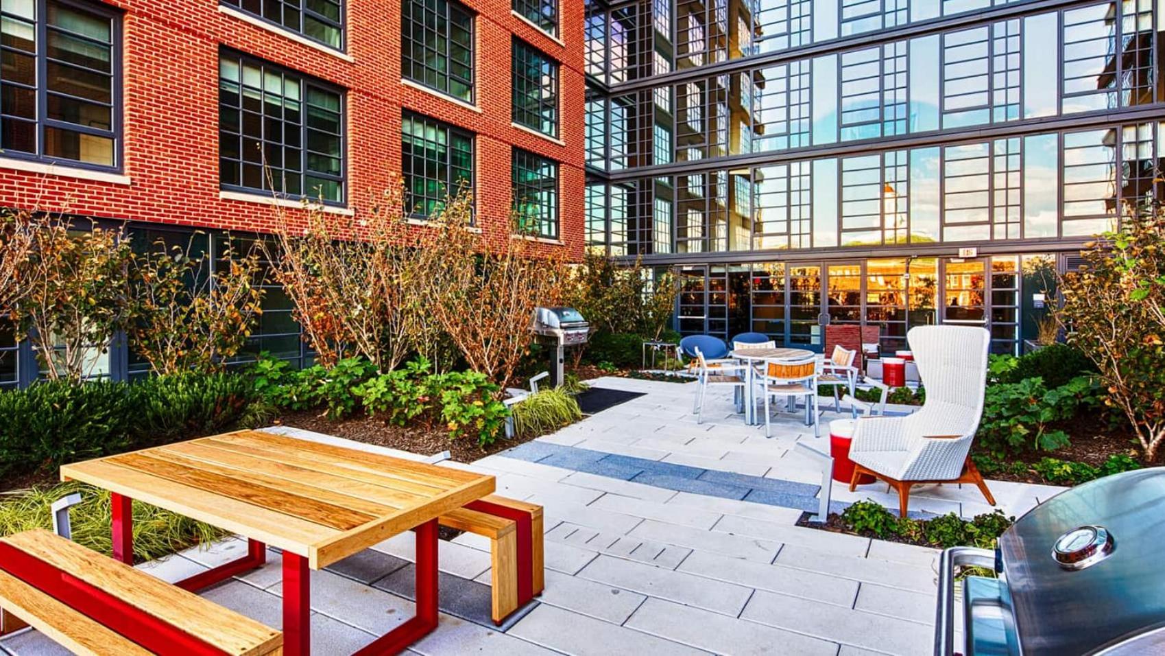 City & River View Suite - The Wharf DC by Monthier