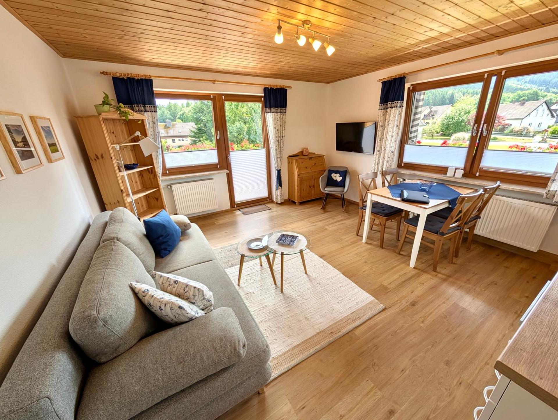 Apartment with Balcony - Ochsenkopf