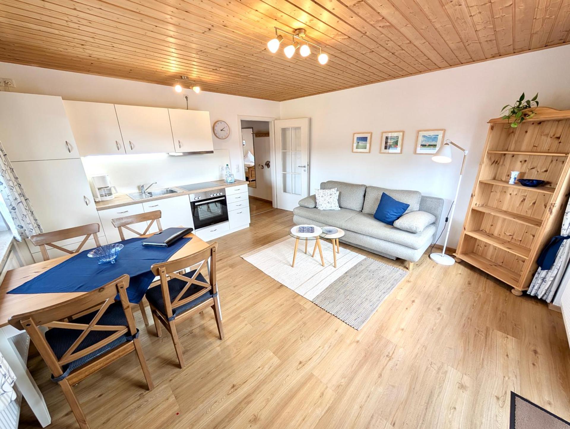 Apartment with Balcony - Ochsenkopf