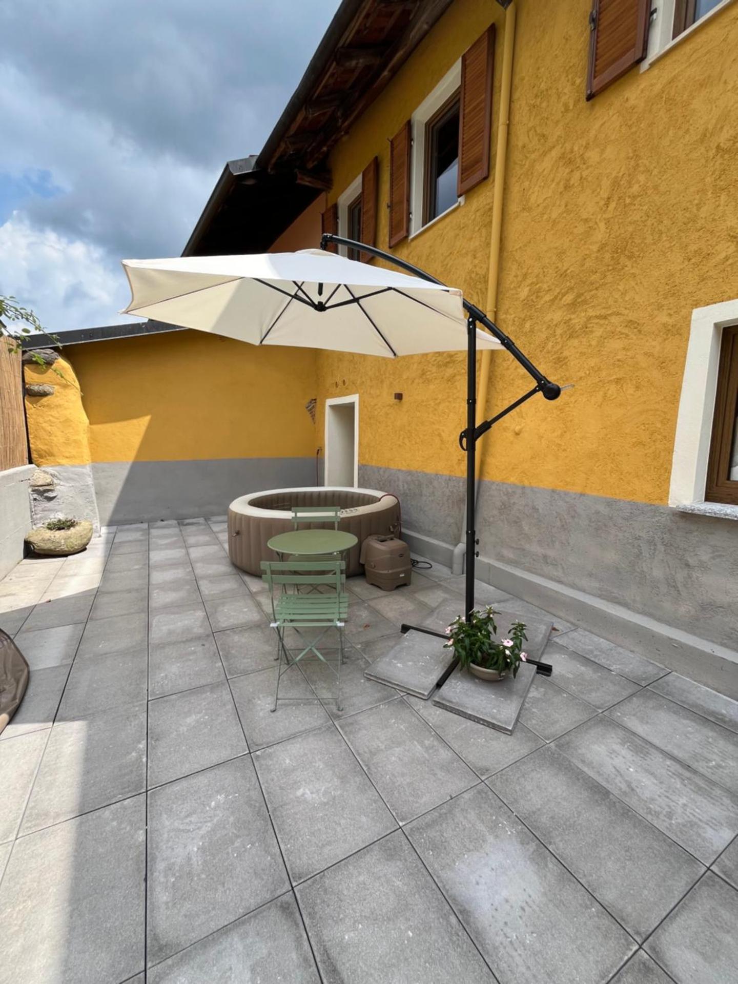 Inner courtyard view