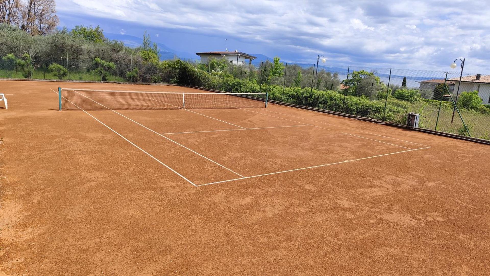 Tennis court