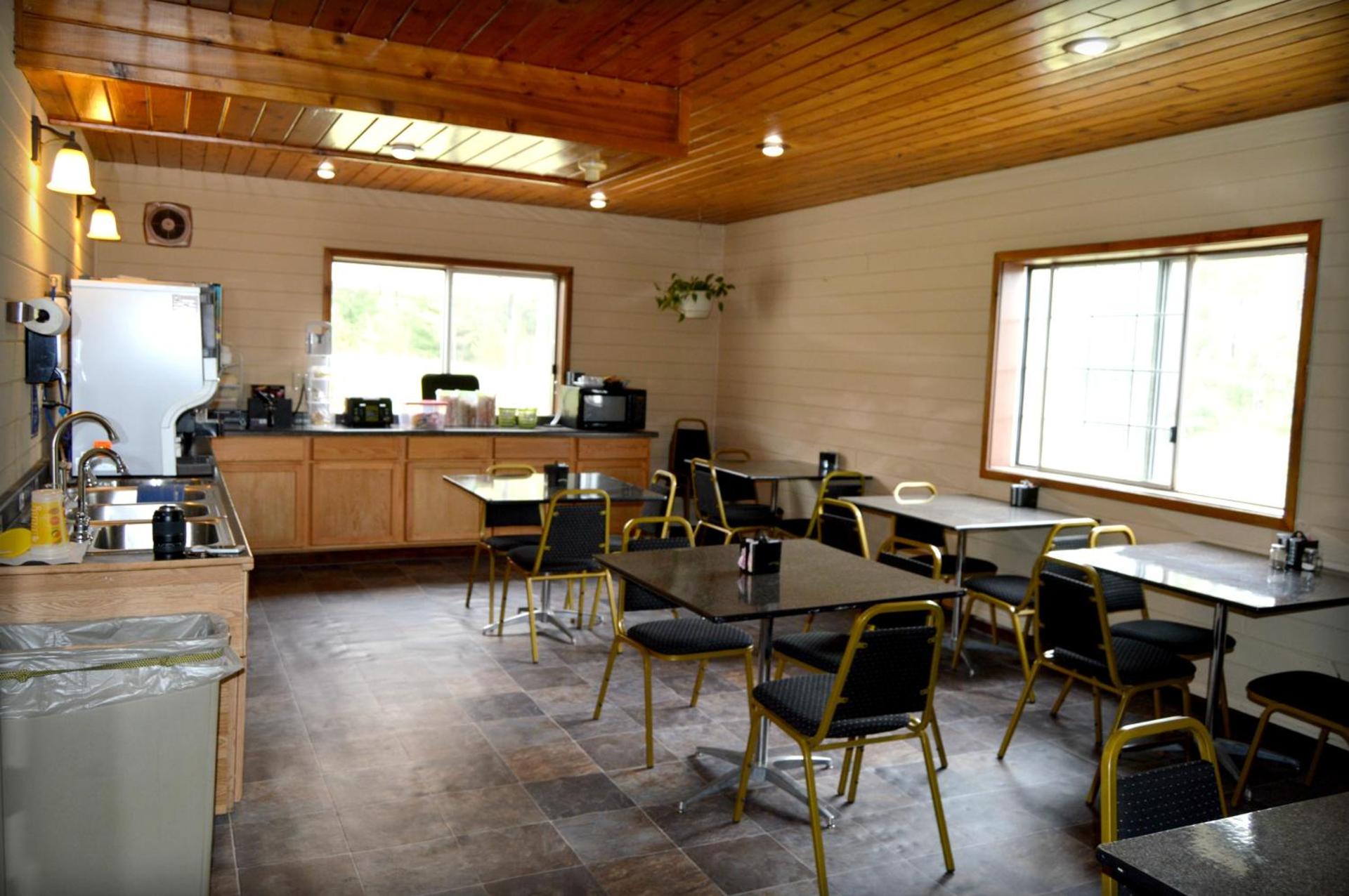 Coffee/tea facilities