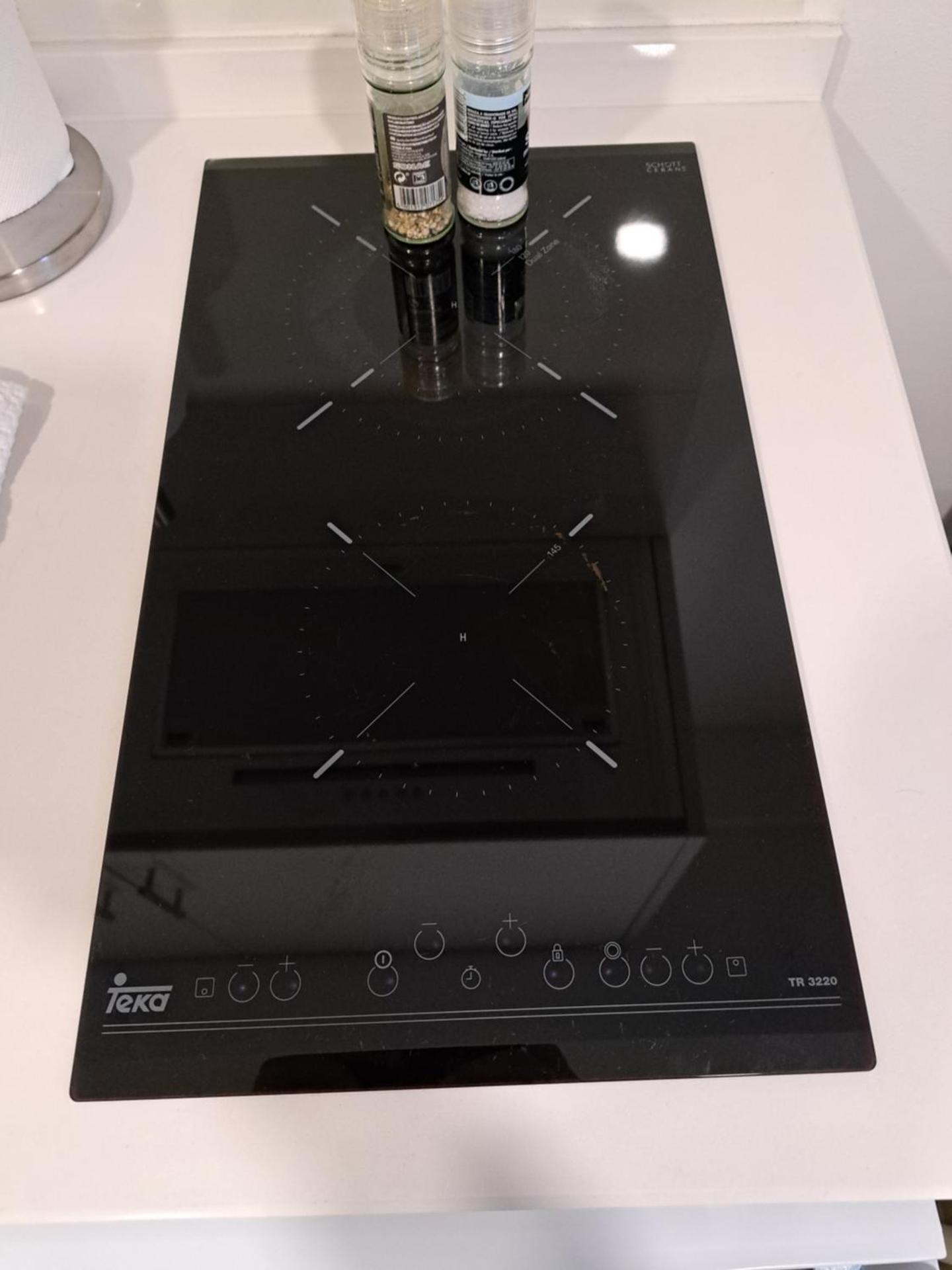 Airport - Std 1 - Ar Condicionado - Cave 25m2 269,10ft2 - Full Equipped - Ring Bell D