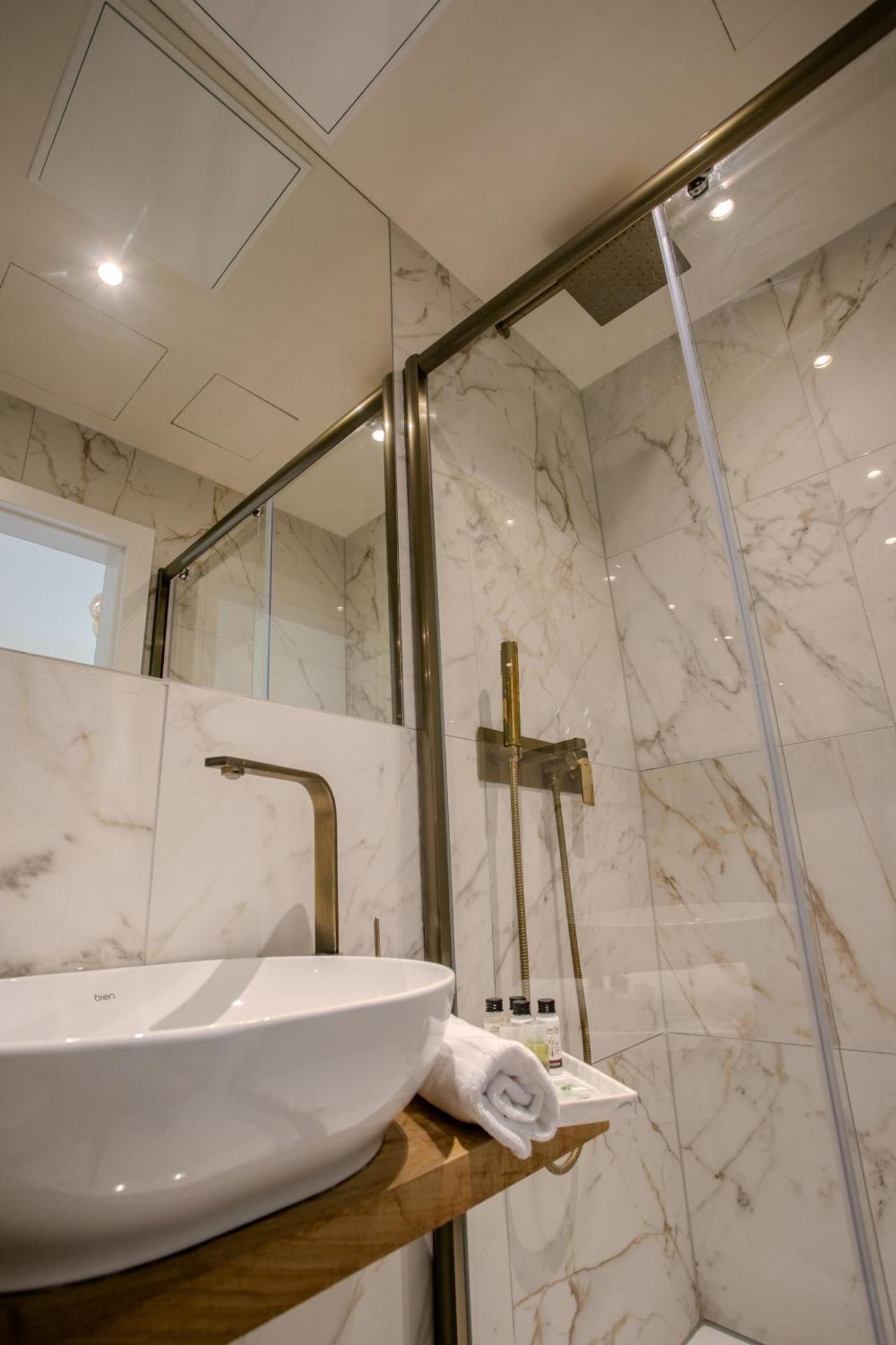 Parklane Boutique Hotel - Newly Renovated