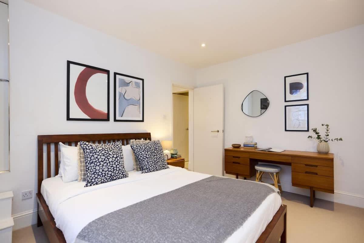 The Chelsea Classic - Splendid 3BDR House with Terrace