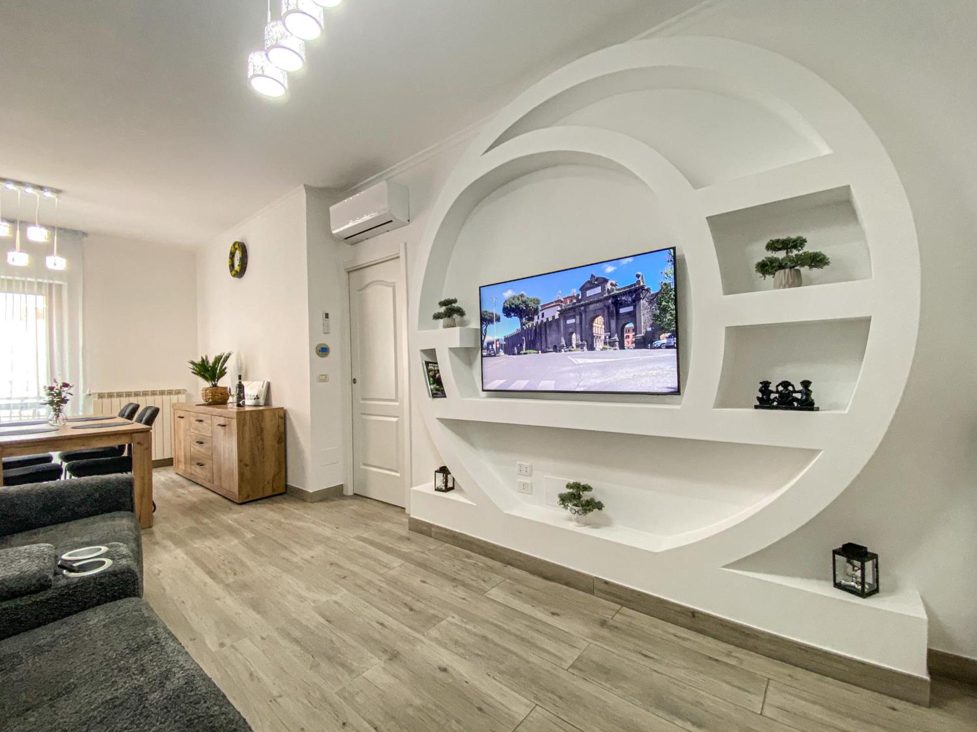 Viterbo Center House