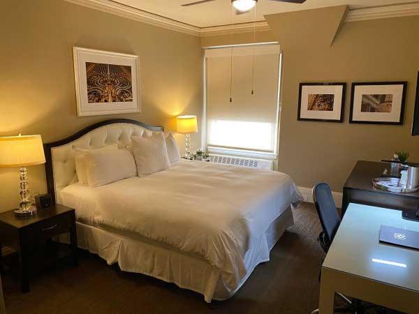 Kensington Park Hotel