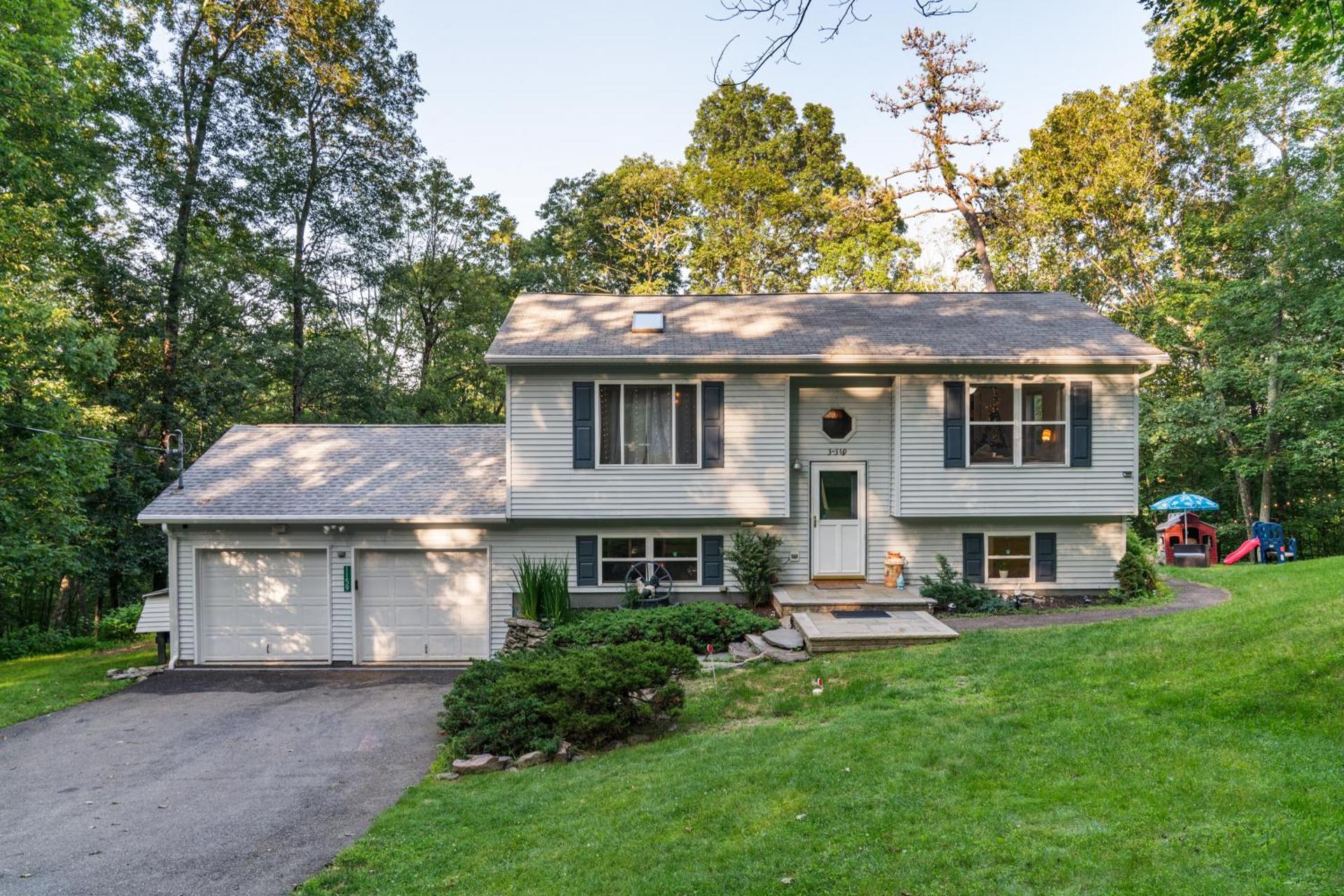Hideaway Hot Tub Sunna Lake Kayaks Pool